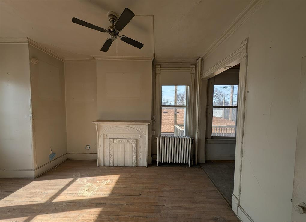 601 Northeast Perry Avenue, Peoria, IL 61603