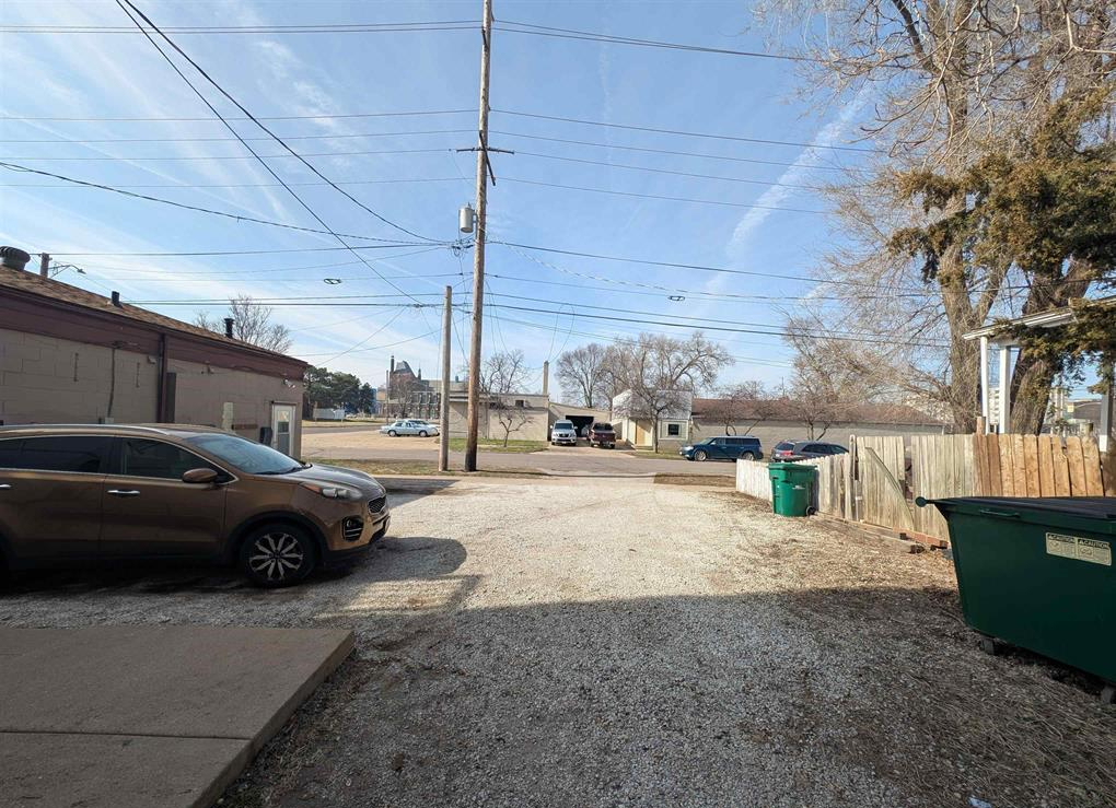 601 Northeast Perry Avenue, Peoria, IL 61603