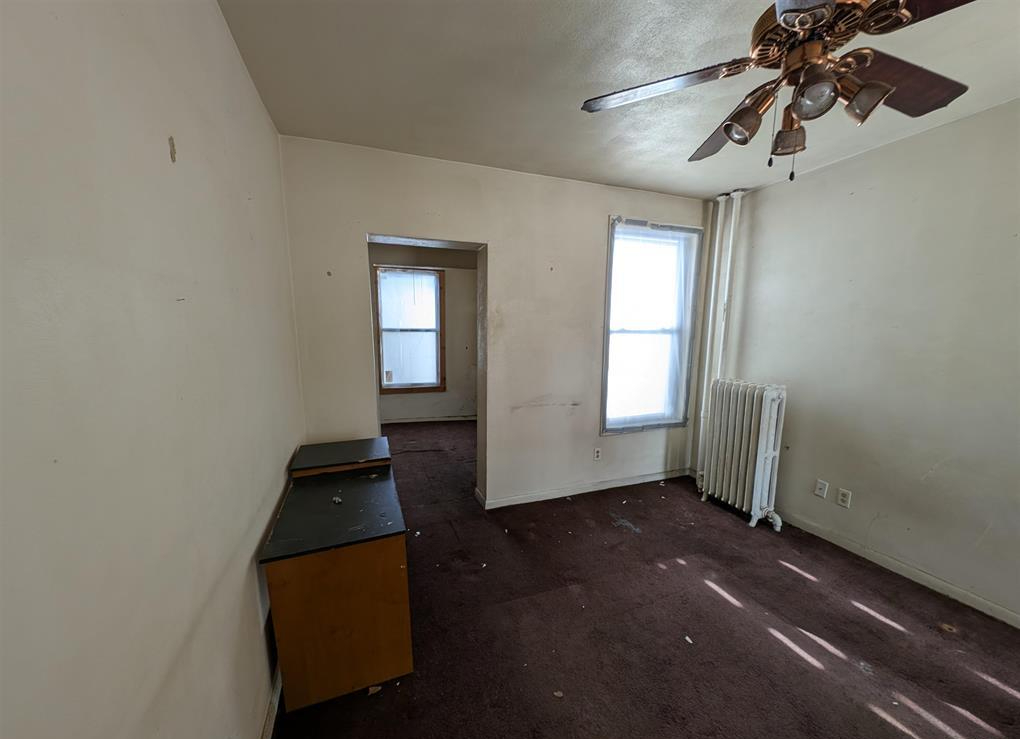 601 Northeast Perry Avenue, Peoria, IL 61603