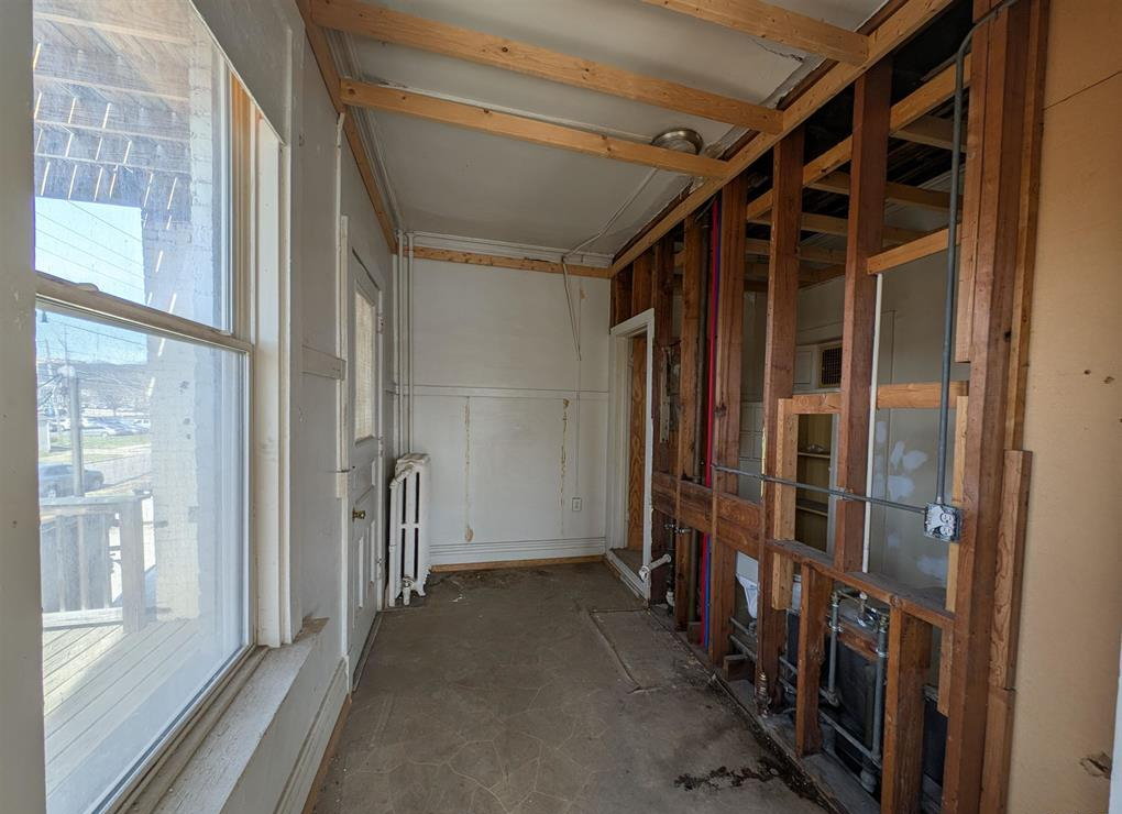 601 Northeast Perry Avenue, Peoria, IL 61603