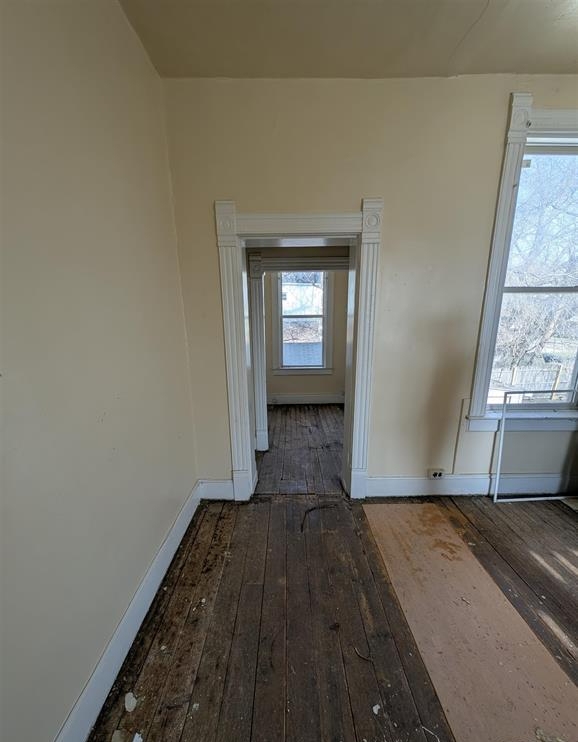 601 Northeast Perry Avenue, Peoria, IL 61603