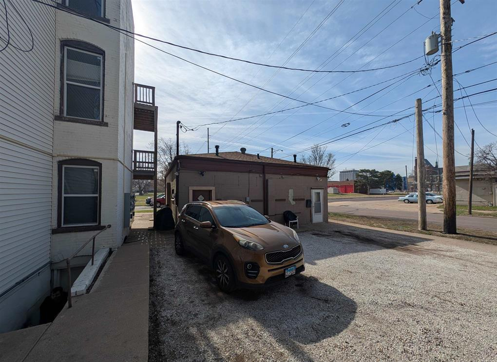 601 Northeast Perry Avenue, Peoria, IL 61603