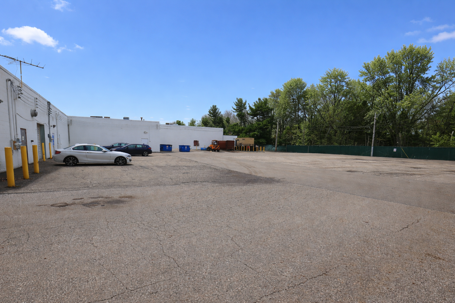 6281 SOM Center Road, Solon, OH 44139