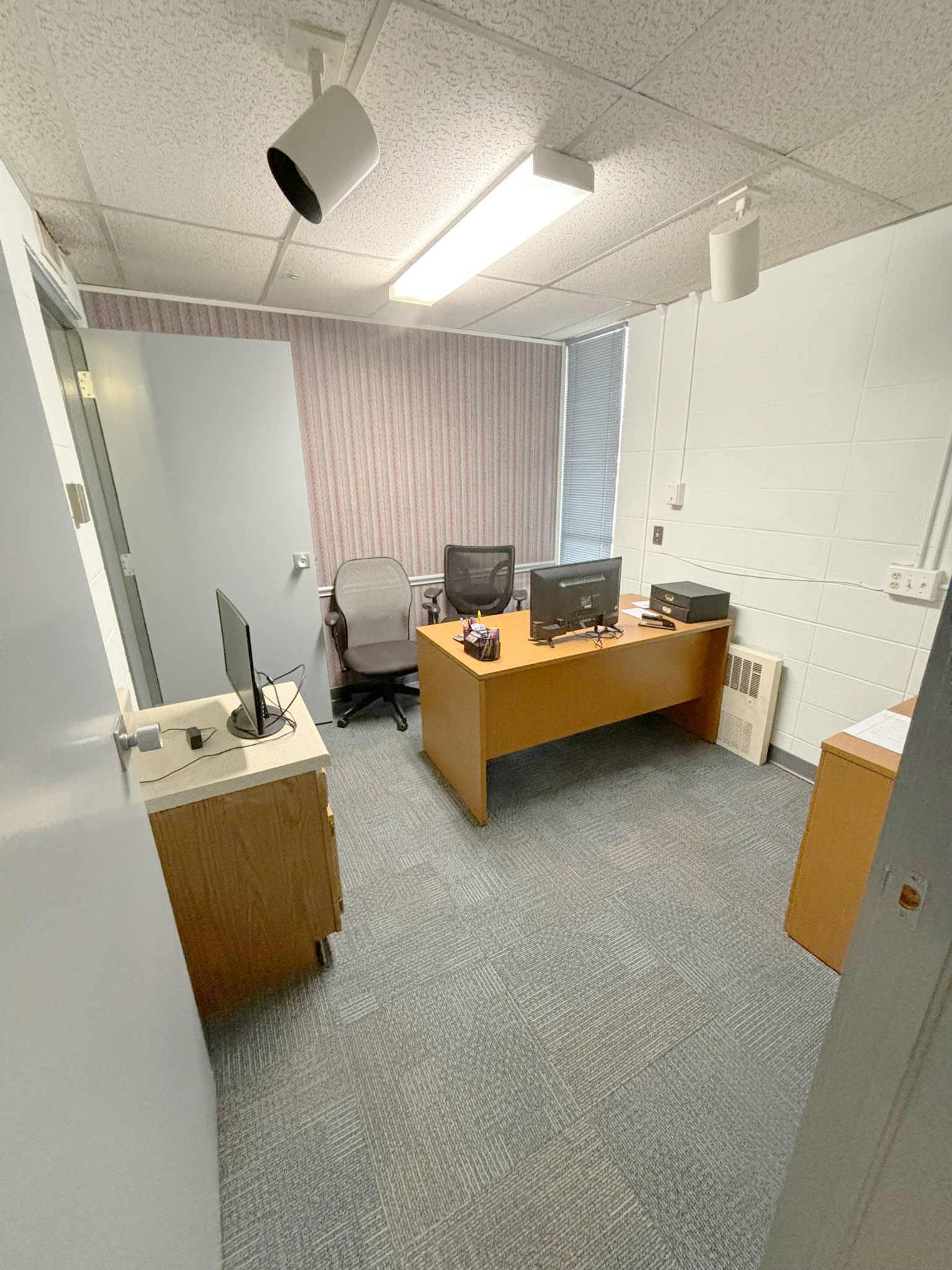 850 East Broad Street, Elyria, OH 44035