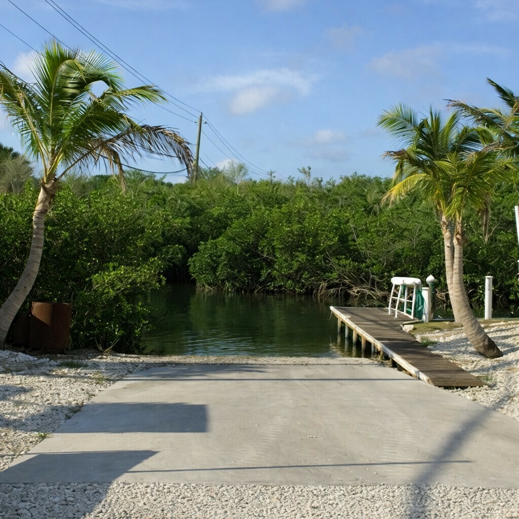 6817 Bayshore Road, Palmetto, FL 34221