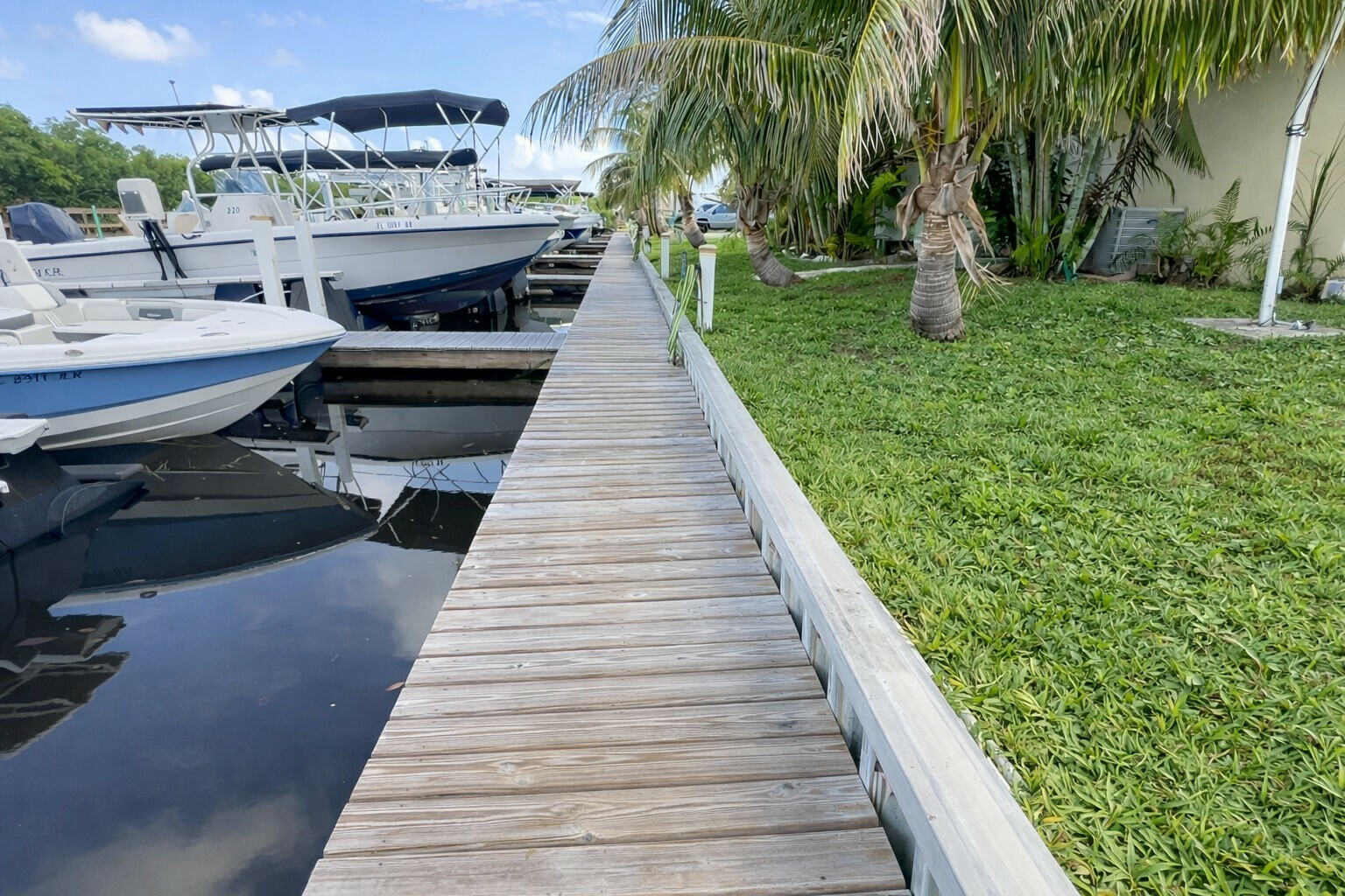 6817 Bayshore Road, Palmetto, FL 34221