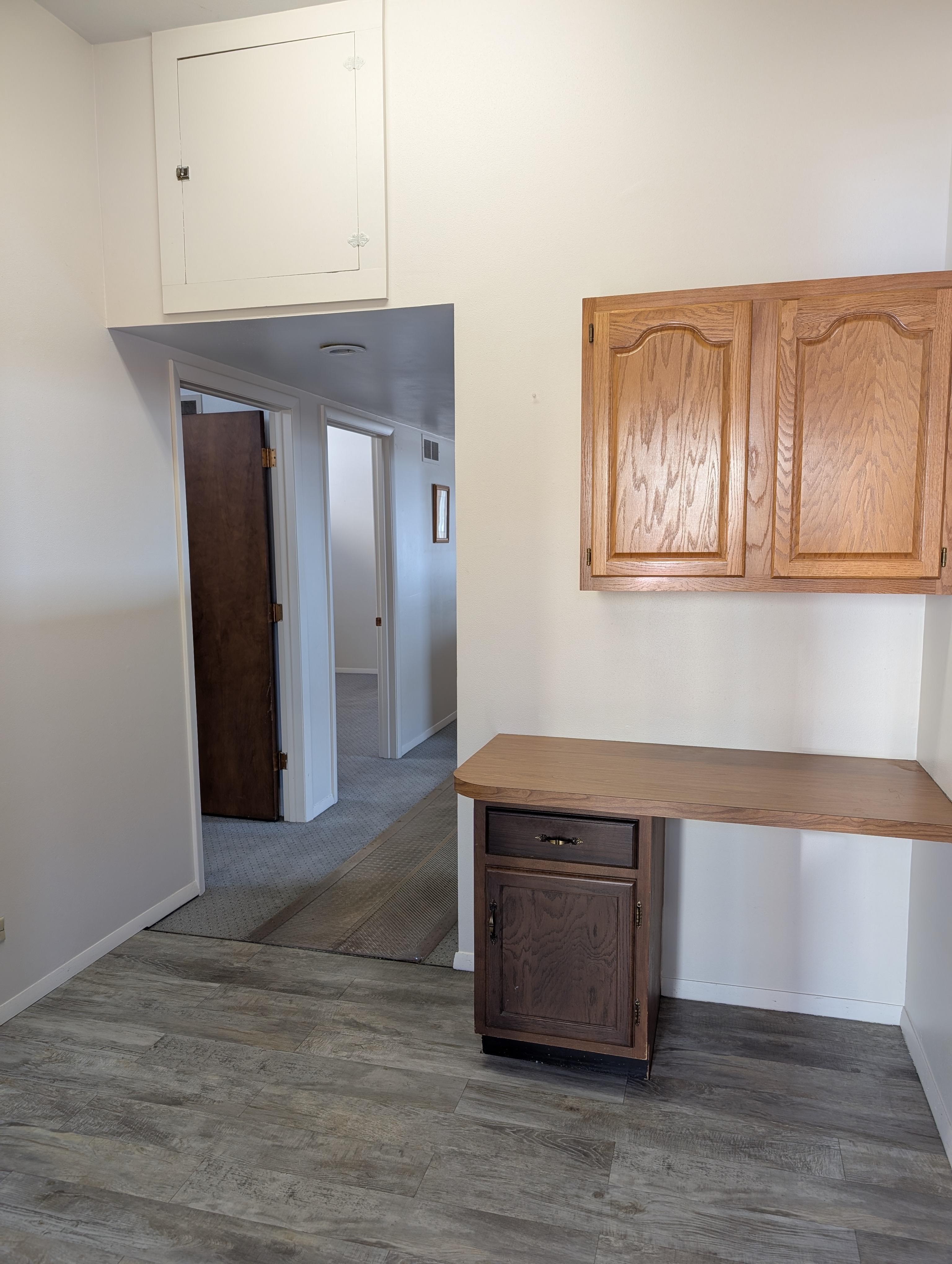 404 North West Avenue, Freeport, IL 61032