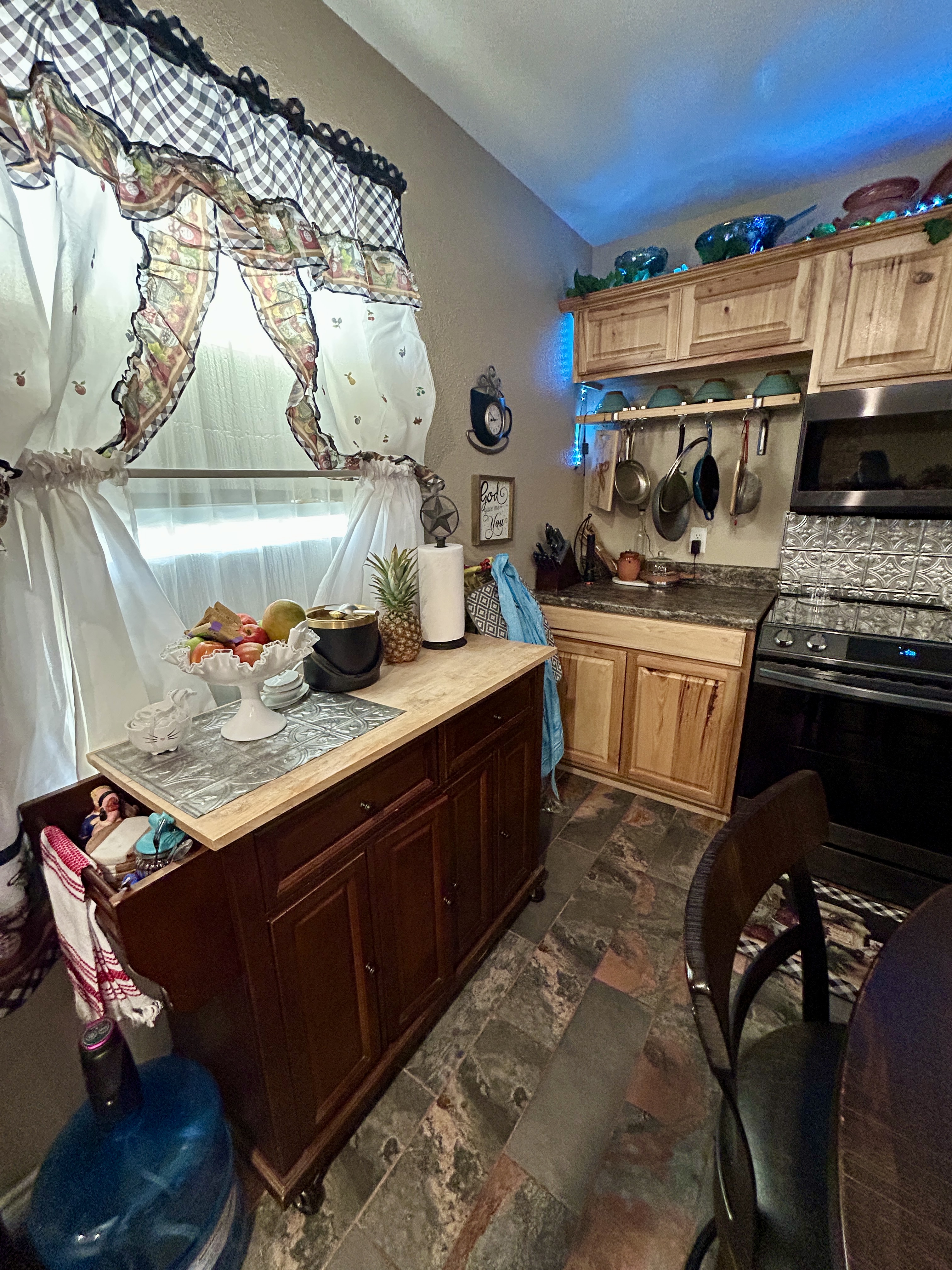 875 Ellyson Road, Fort Stockton, TX 79735