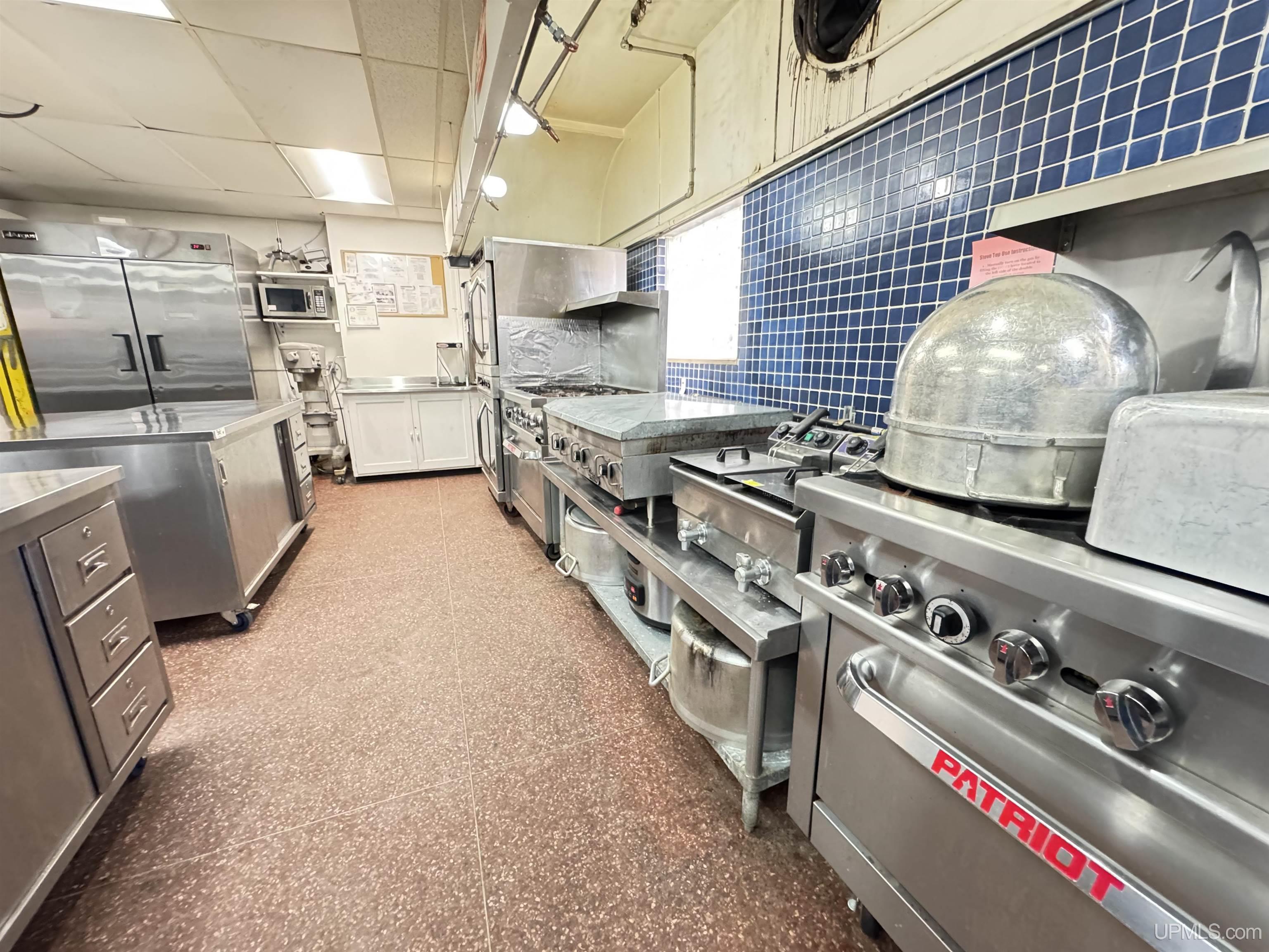 128 West Washington Street, Marquette, MI 49855