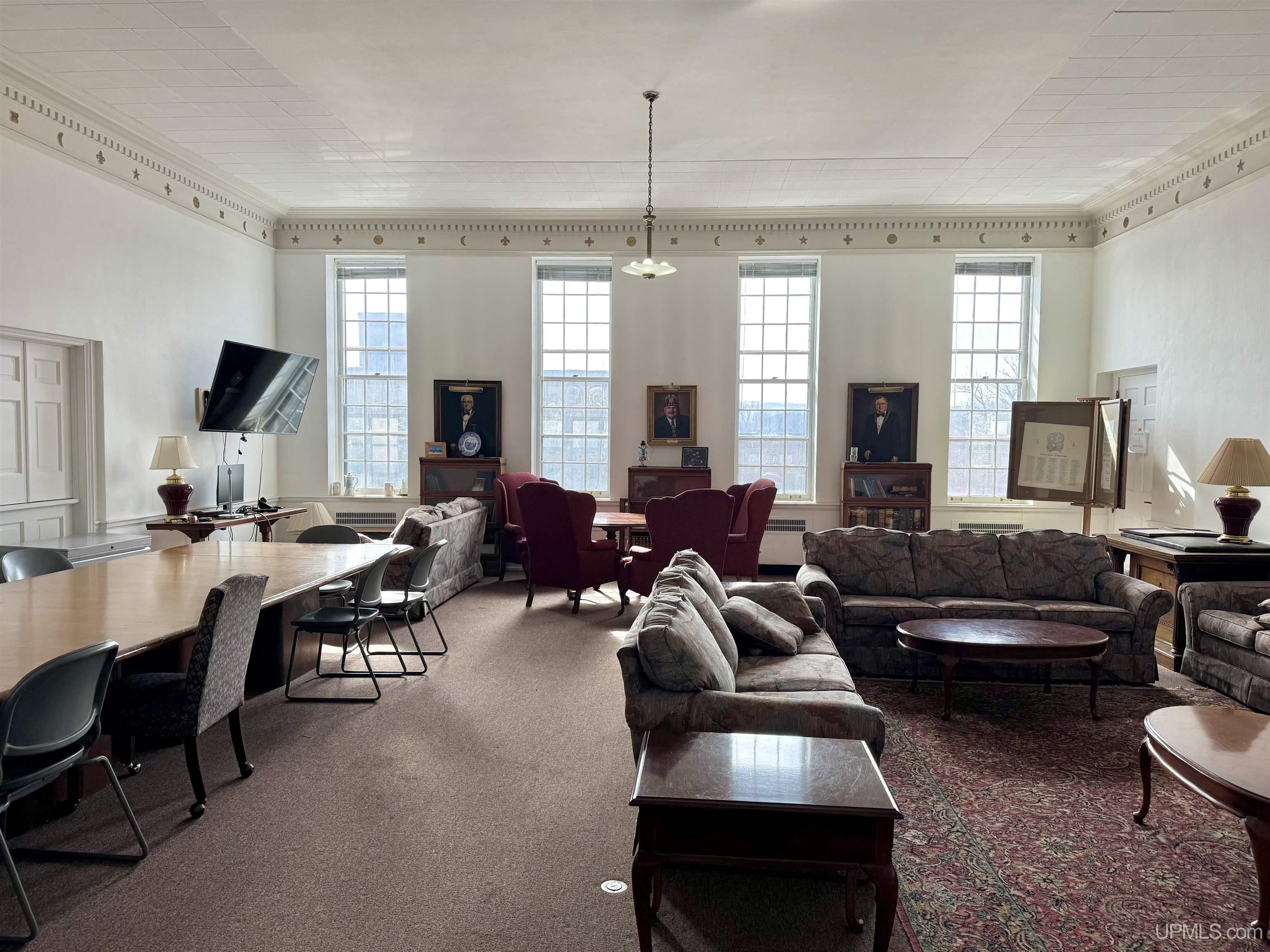 128 West Washington Street, Marquette, MI 49855