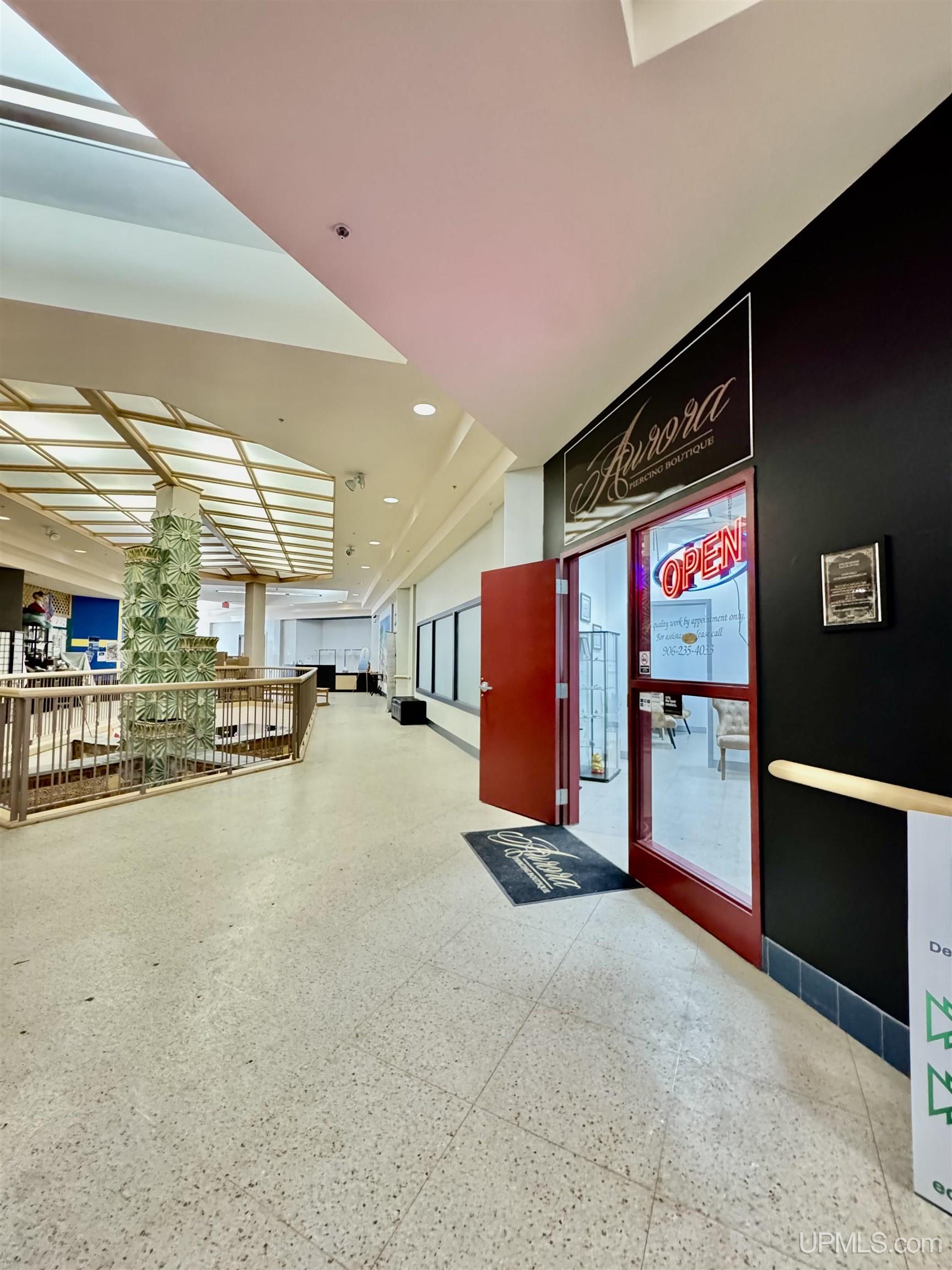 128 West Washington Street, Marquette, MI 49855