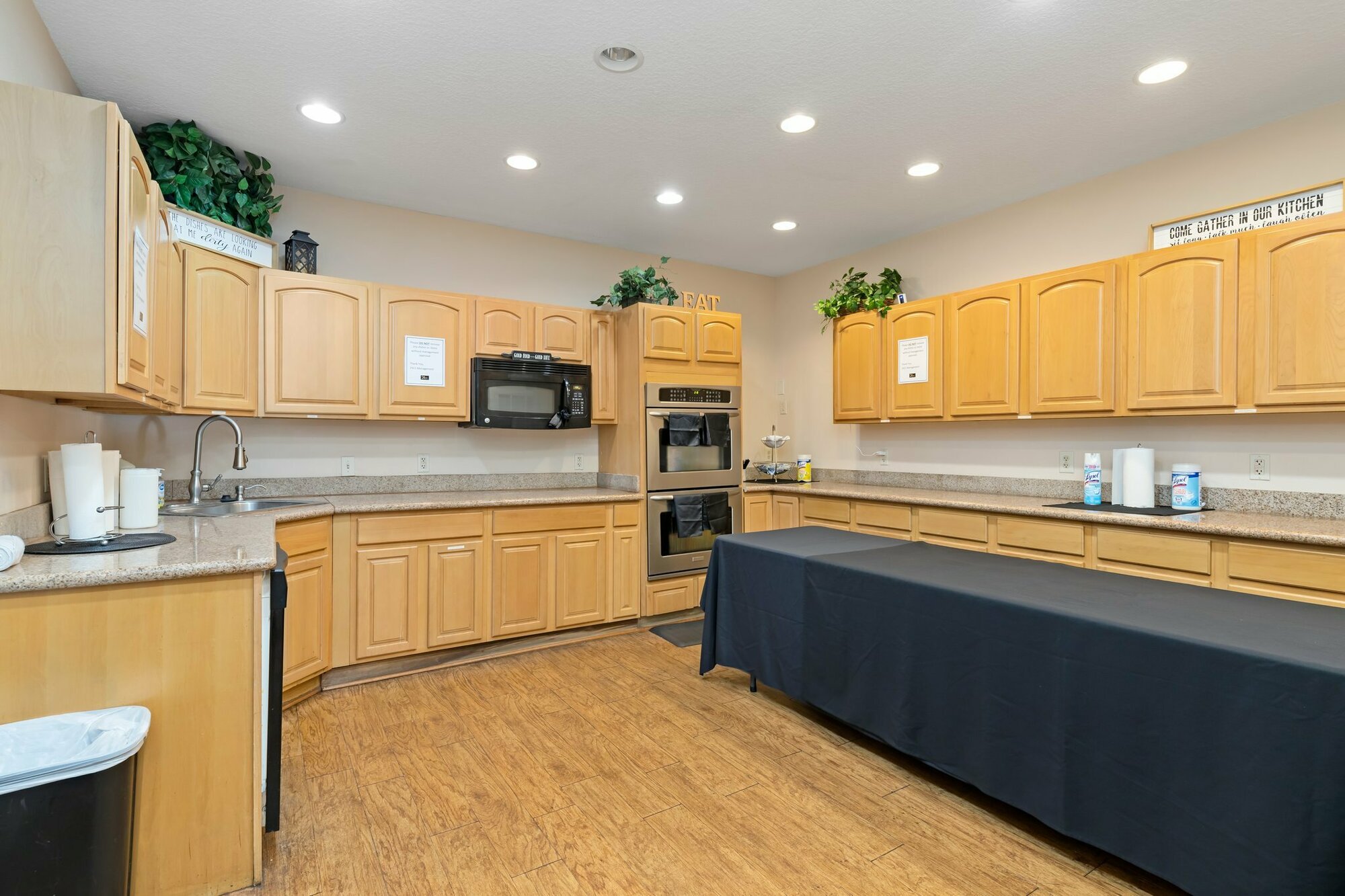 2421 South Tamiami Trail, Port Charlotte, FL 33952