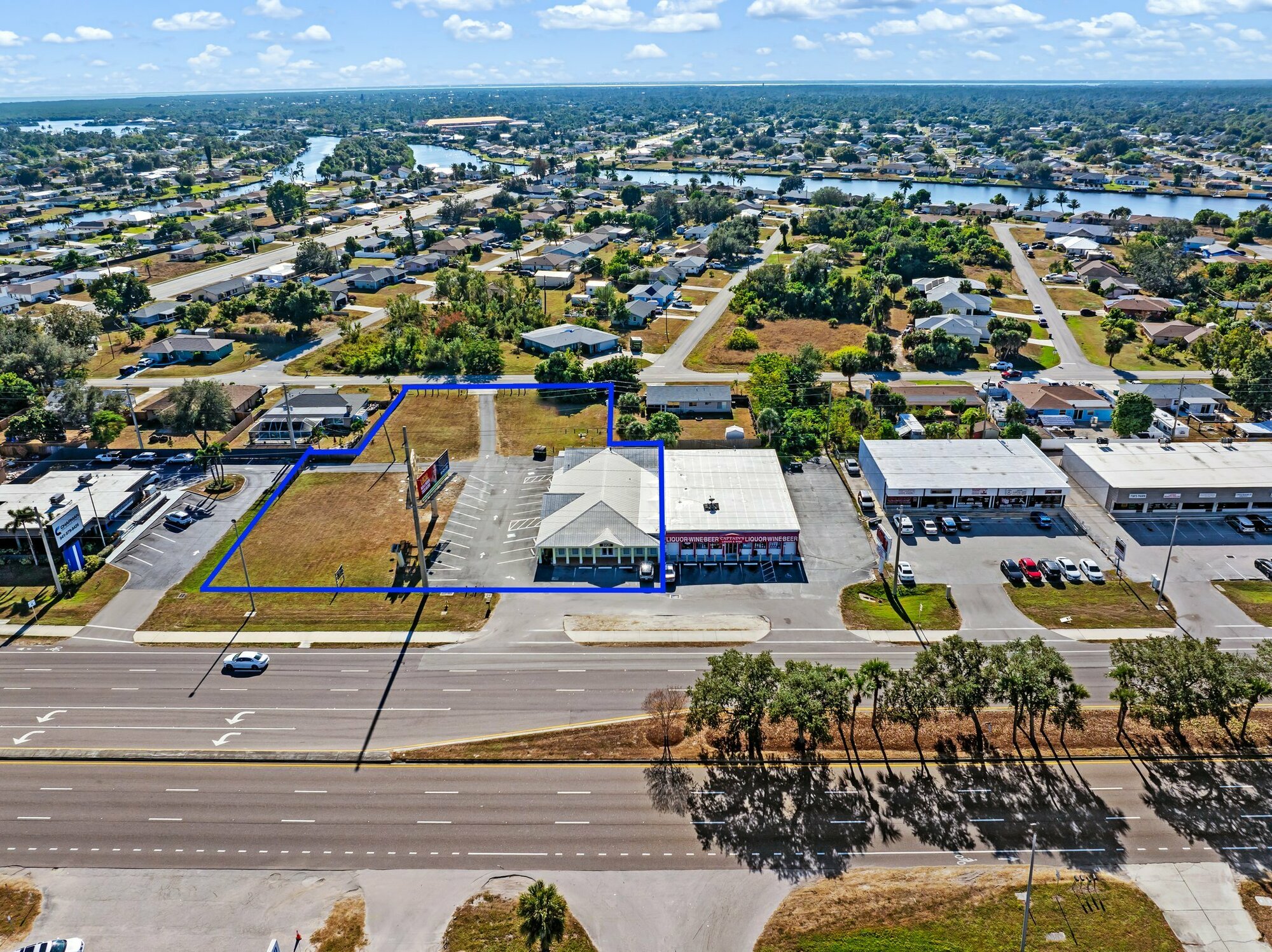 2421 South Tamiami Trail, Port Charlotte, FL 33952