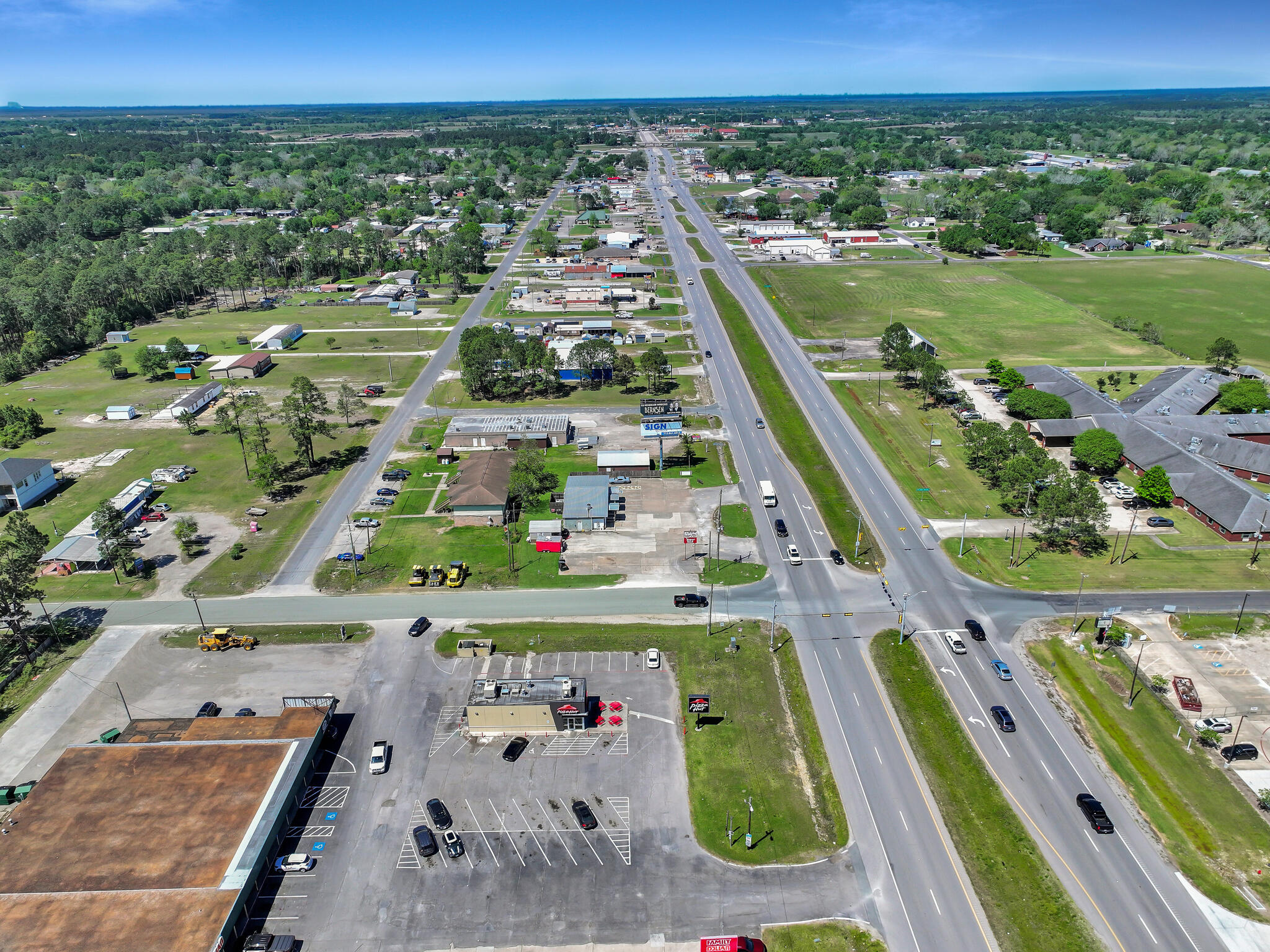1220 Texas 124, Winnie, TX 77665