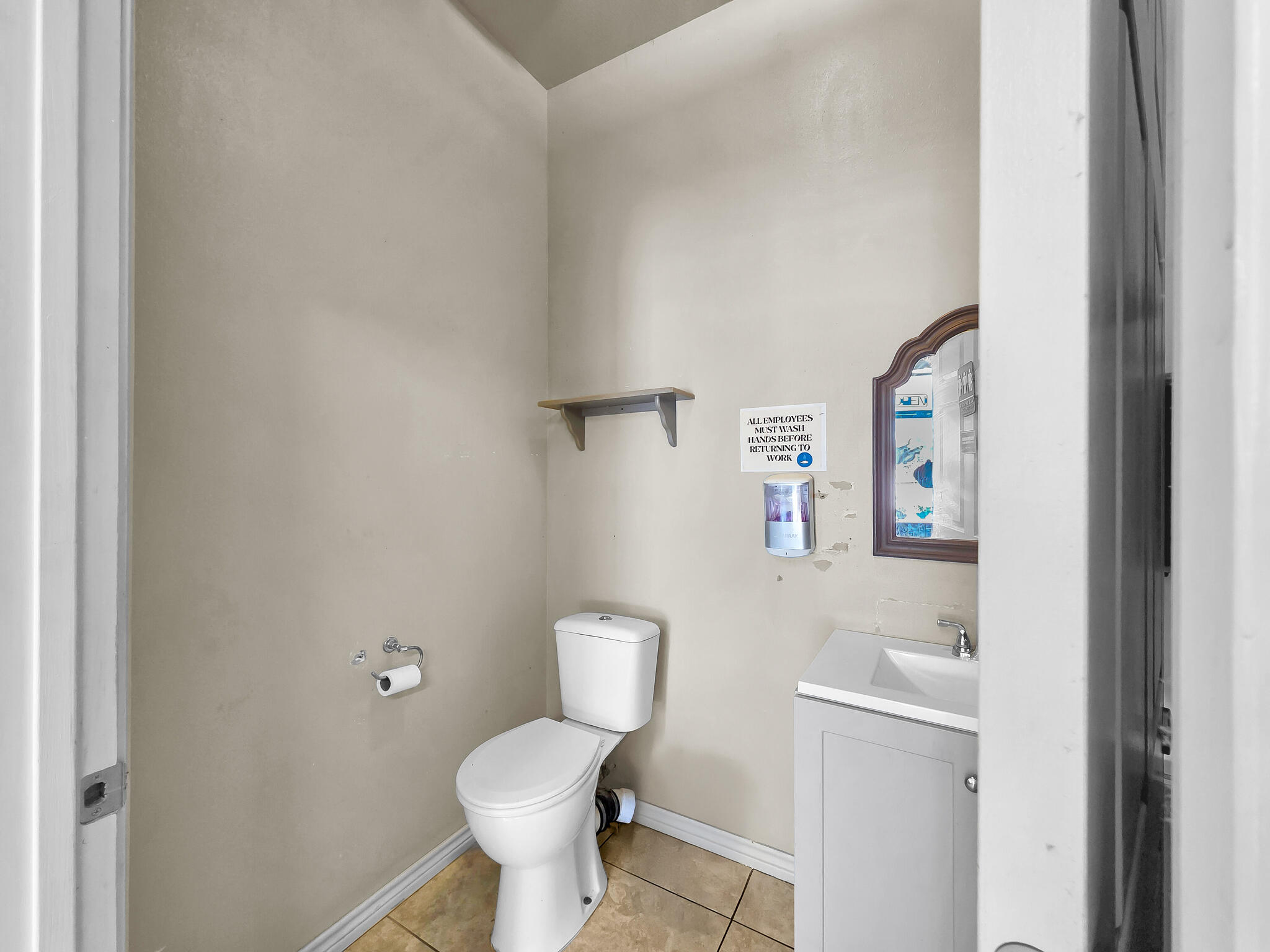 1220 Texas 124, Winnie, TX 77665