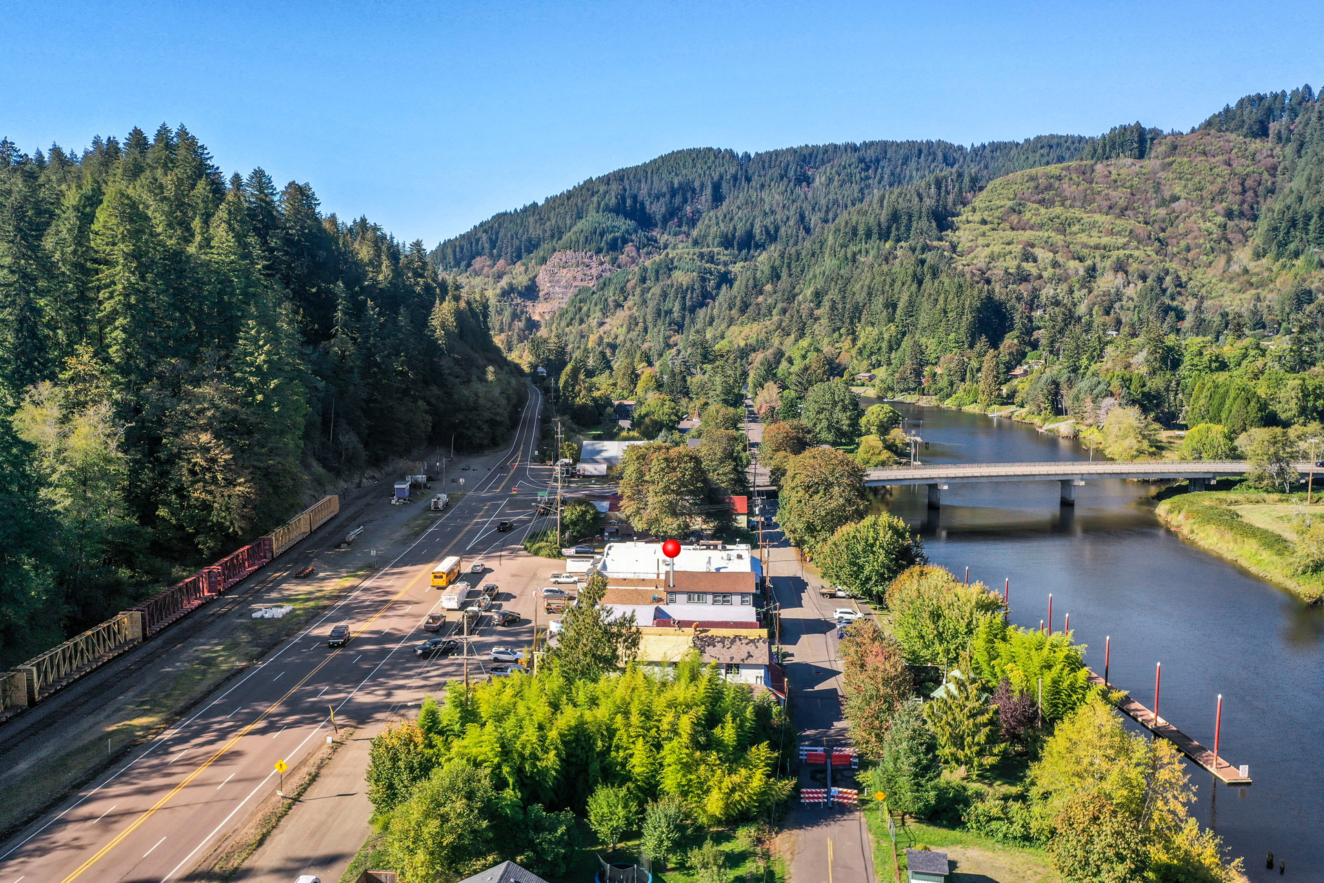 10786 Oregon 126, Mapleton, OR 97453