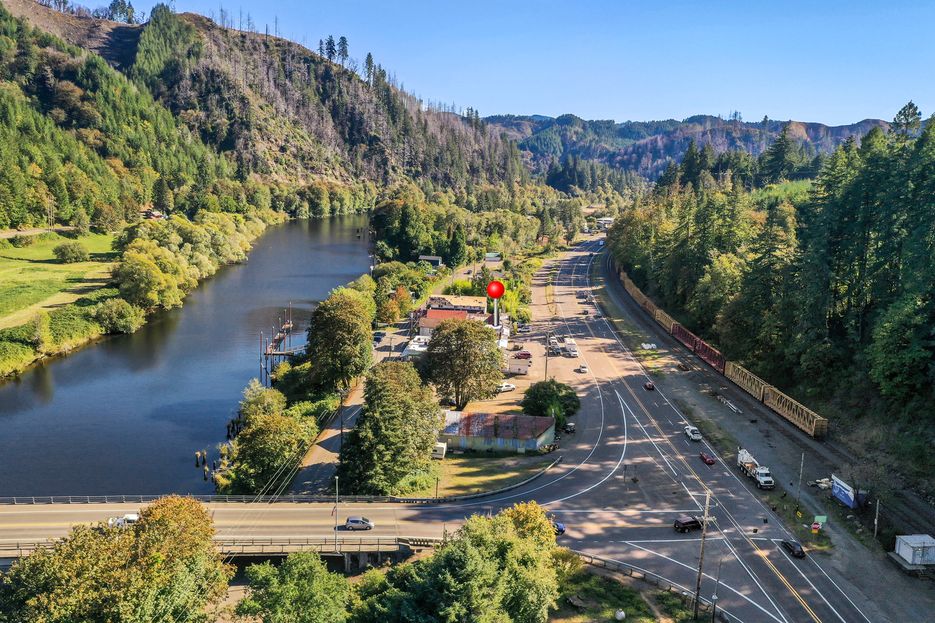 10786 Oregon 126, Mapleton, OR 97453