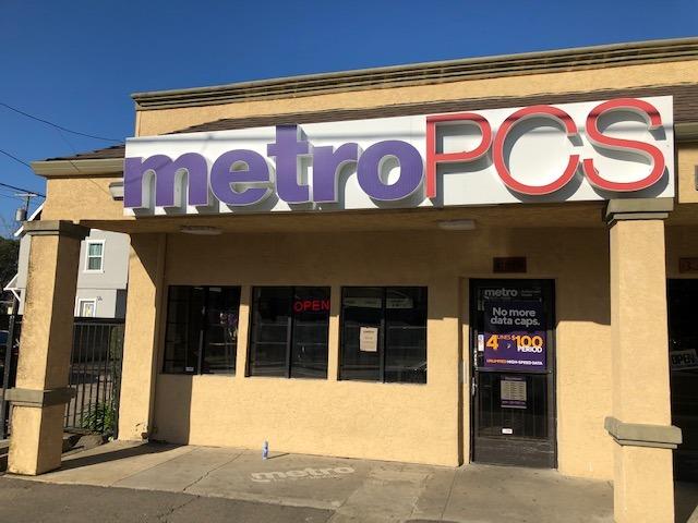 3316 Martin Luther King Junior Boulevard, Sacramento, CA 95817