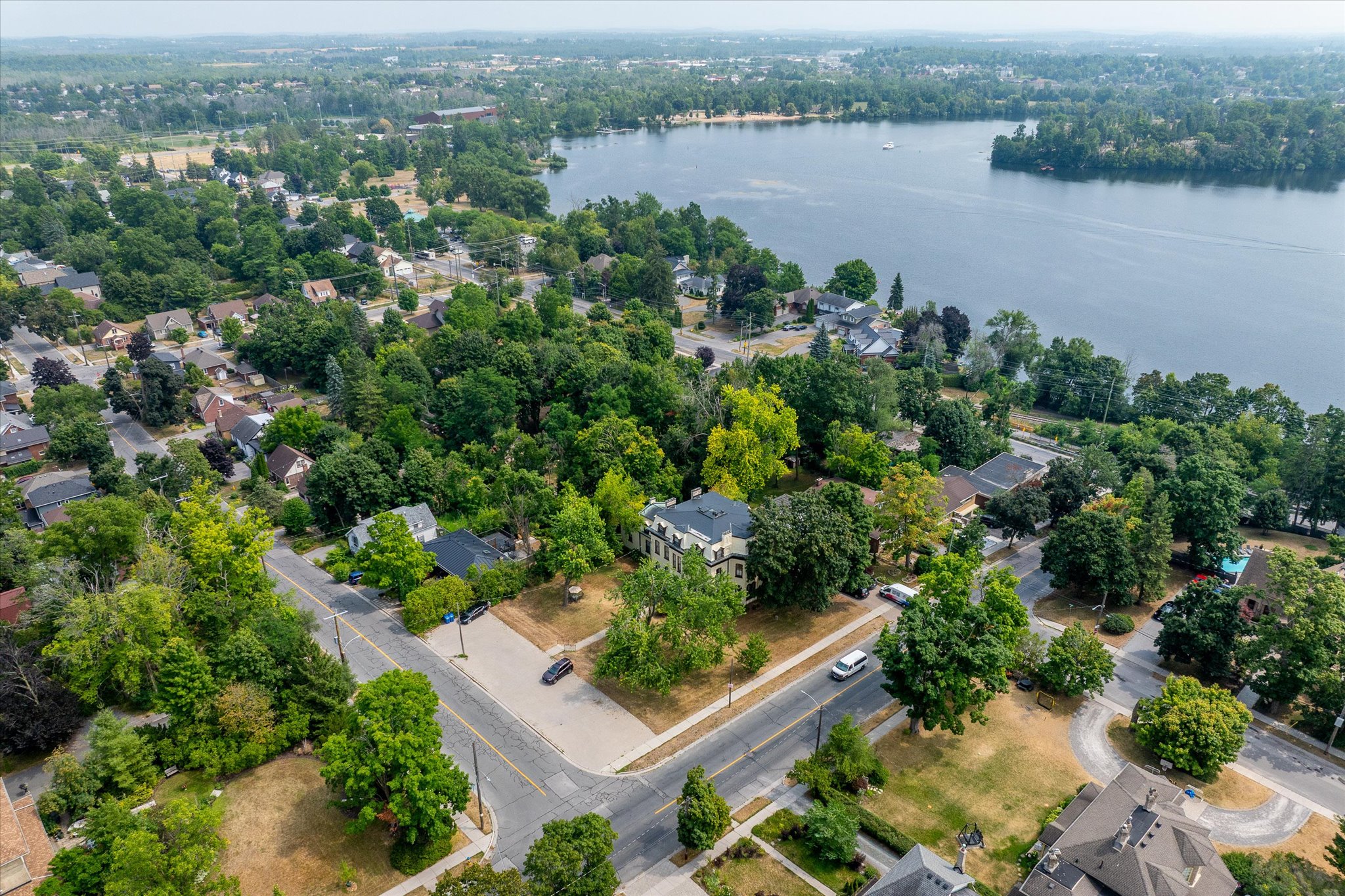 236 Burnham Street, Peterborough, ON K9H 1T1, Canada