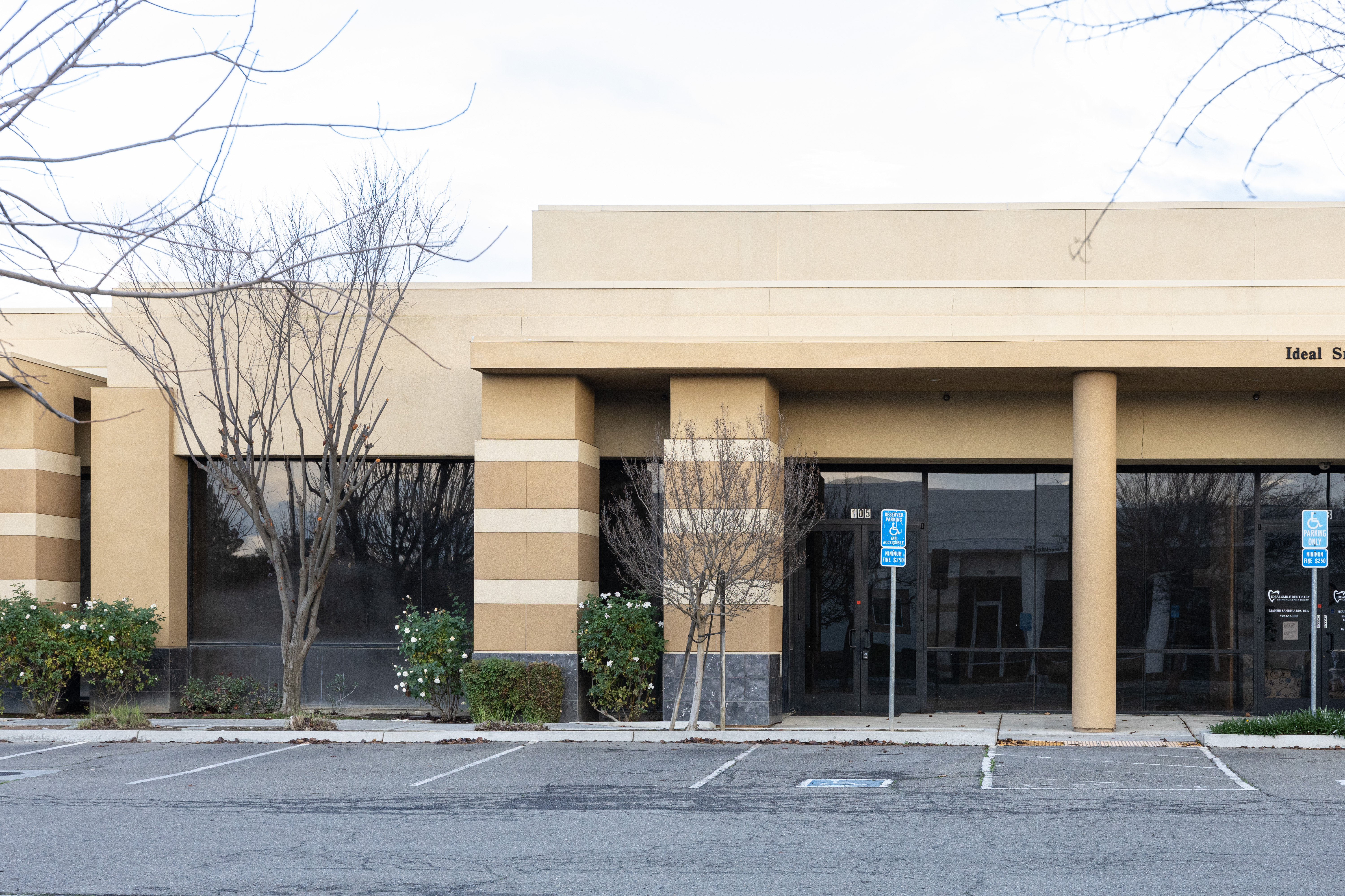 475 East Almond Avenue, Madera, CA 93637