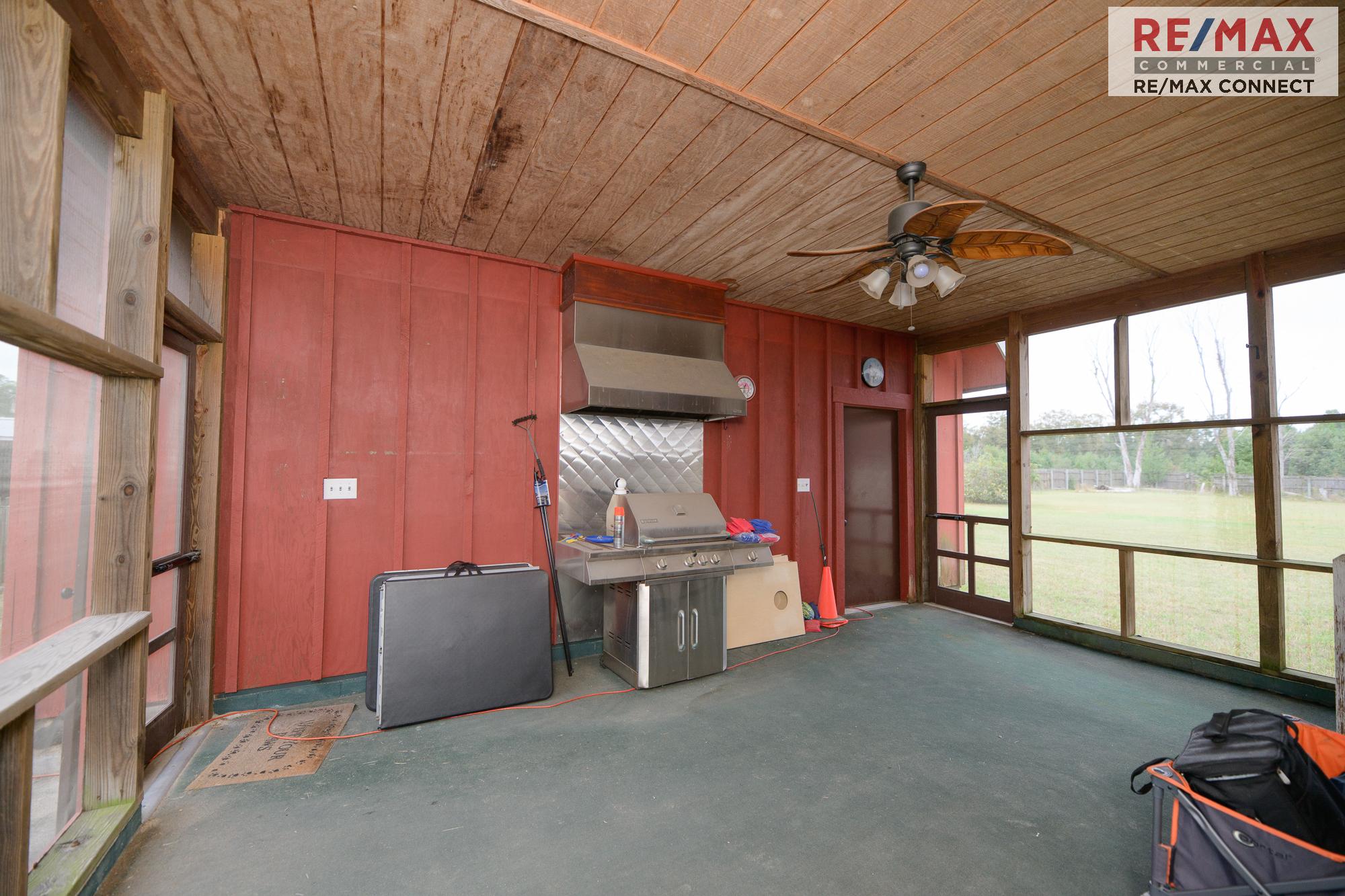 17466 Benns Church Boulevard, Smithfield, VA 23430