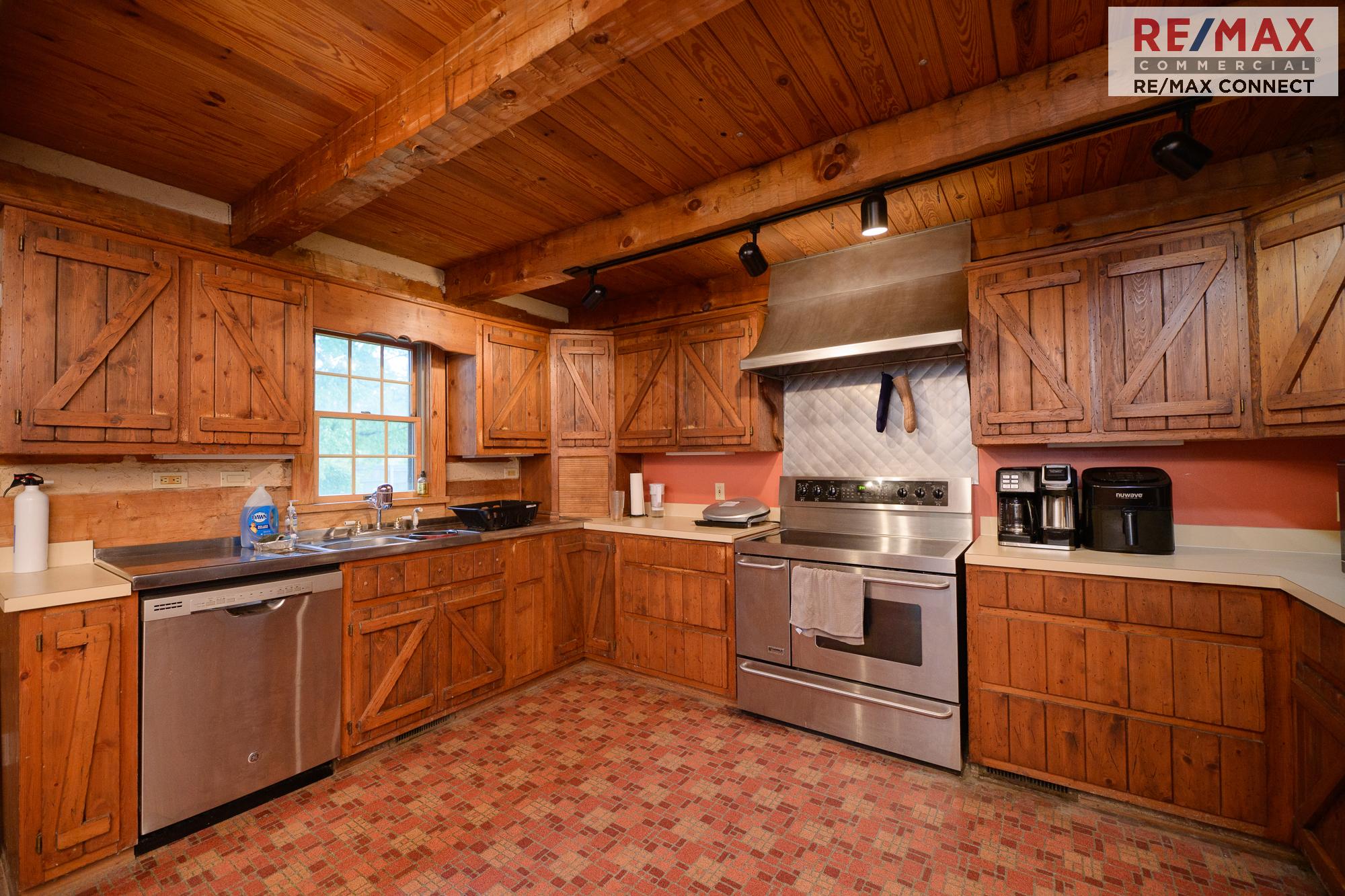 17466 Benns Church Boulevard, Smithfield, VA 23430