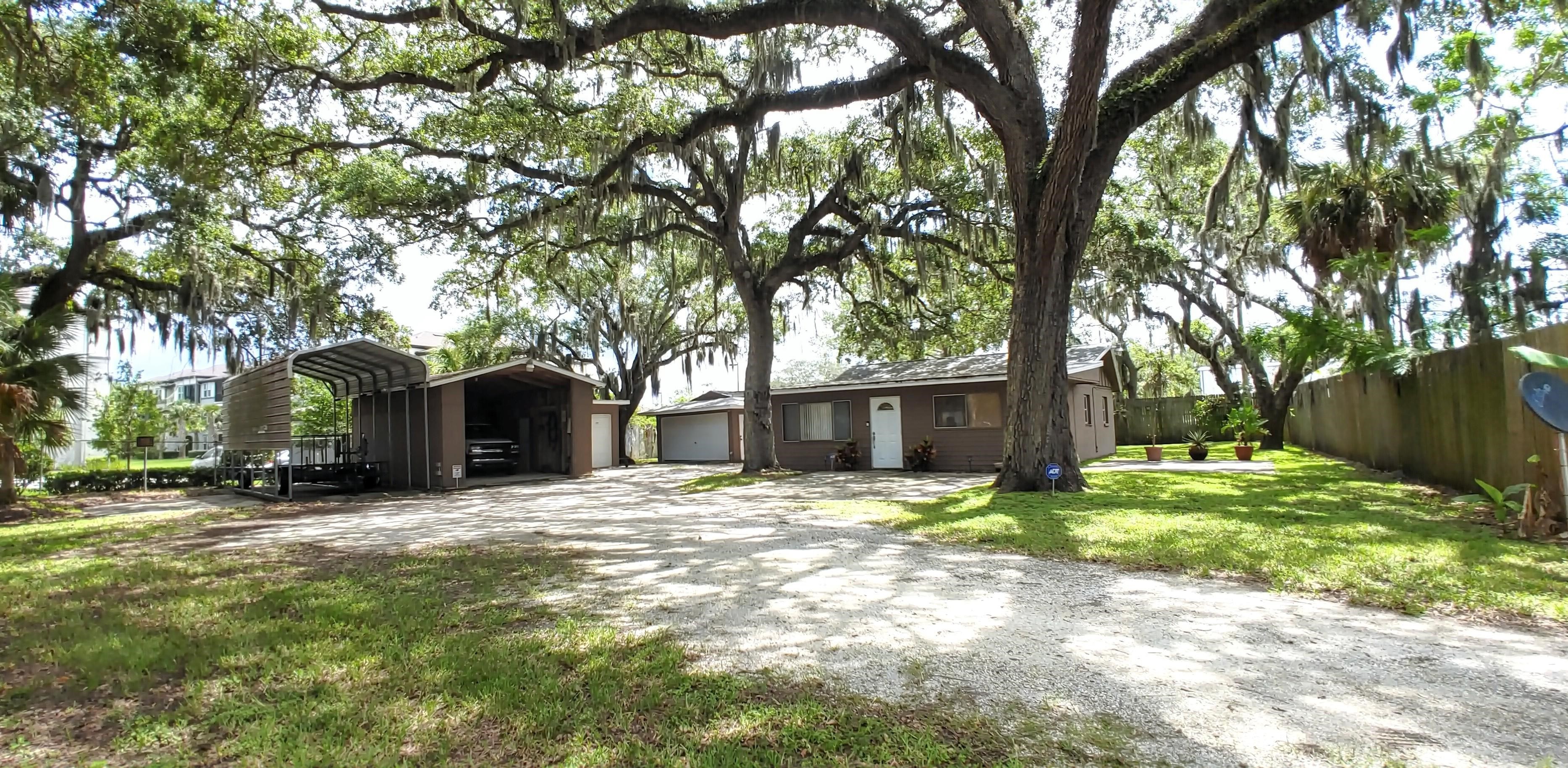 8471 Tennessee Street, Sarasota, FL 34243