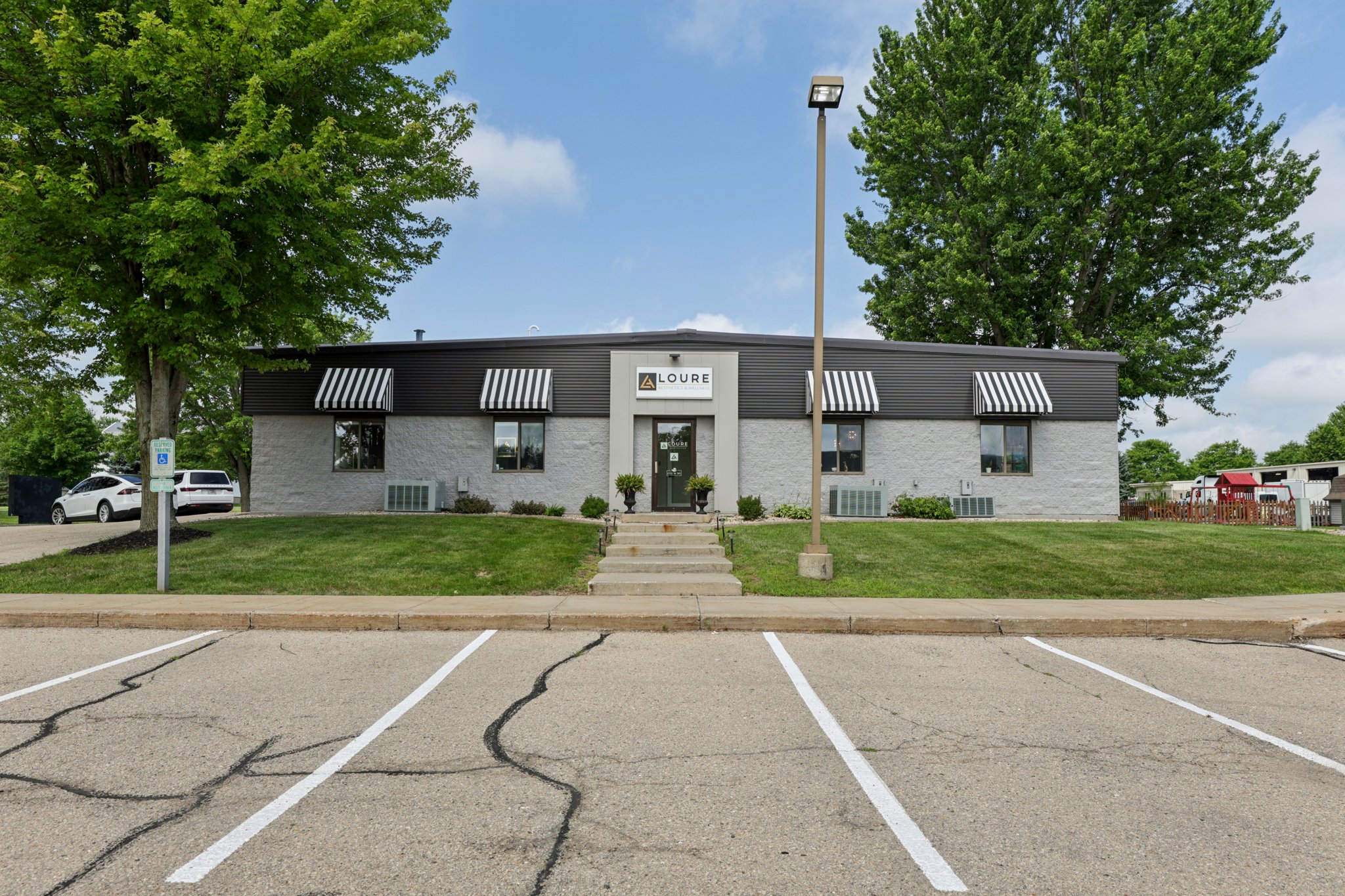 1001 Arboretum Drive, Waunakee, WI 53597