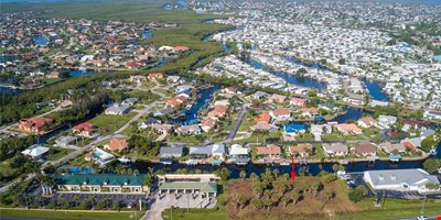 3657 Tamiami Trail