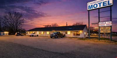 2102 East Main Street, Albert Lea, Minnesota 56007