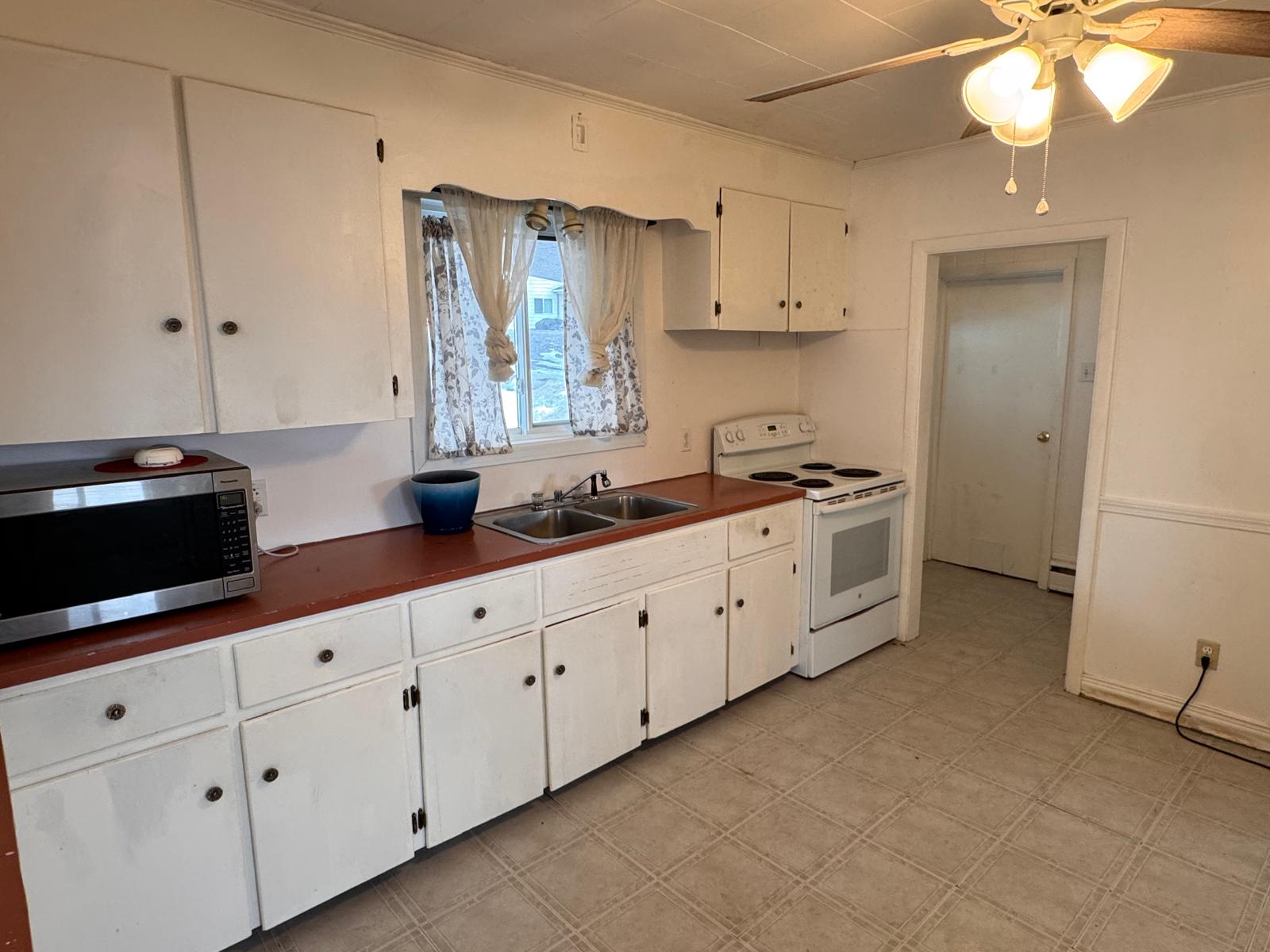 97 13th Avenue, Madawaska, ME 04756