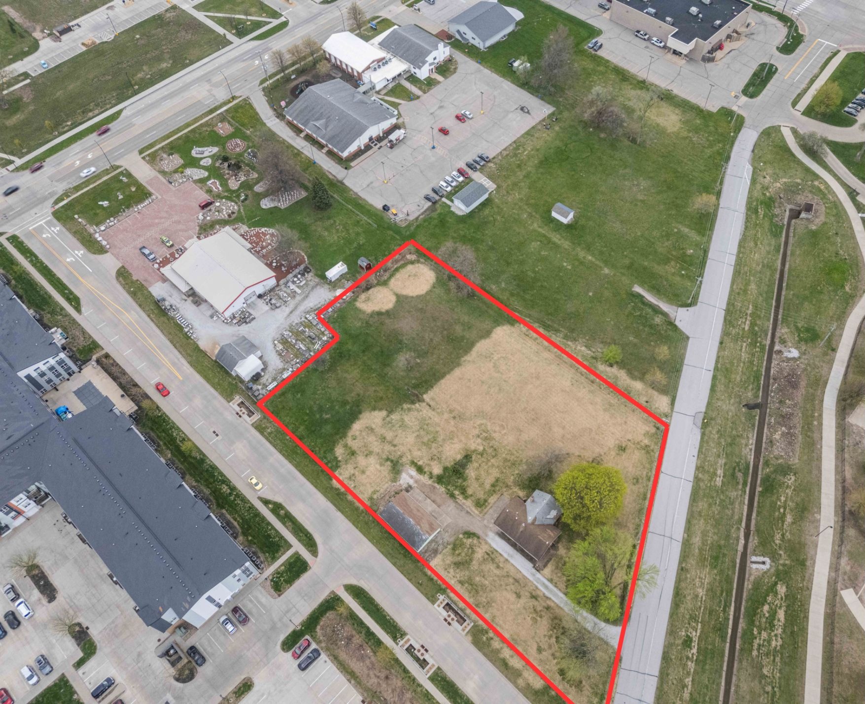 6305 Northwest 59th Court, Johnston, IA 50131