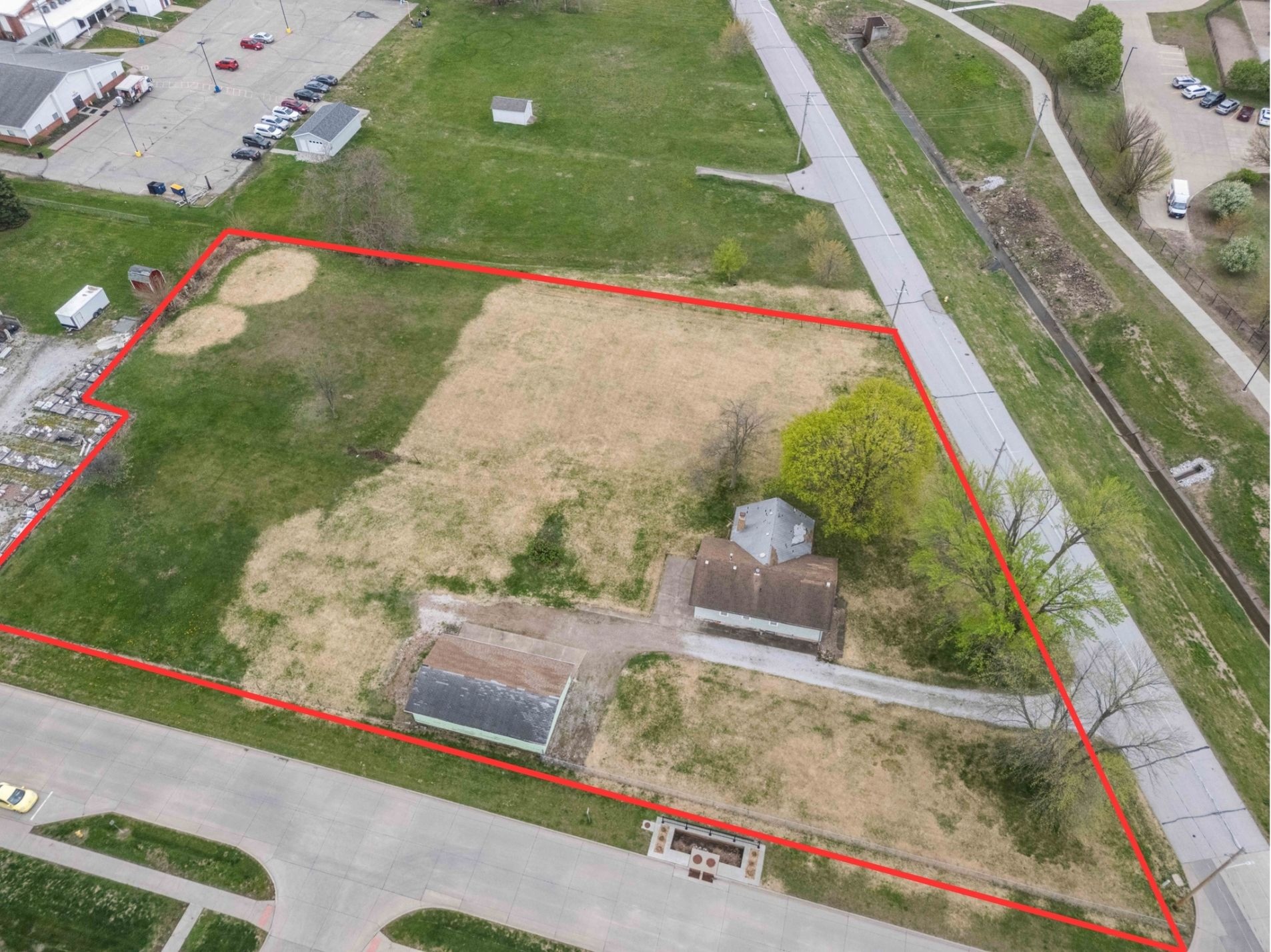 6305 Northwest 59th Court, Johnston, IA 50131