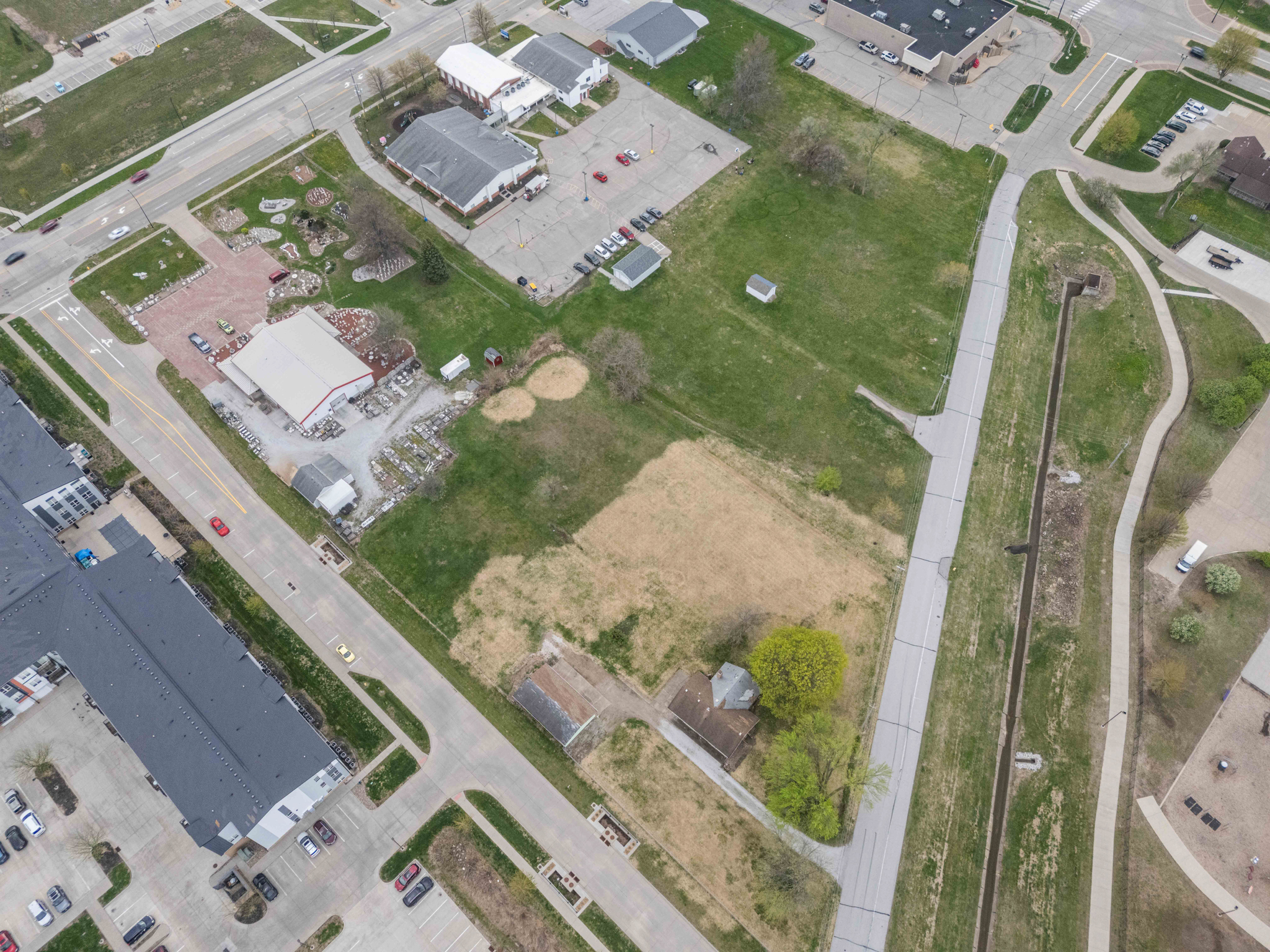 6305 Northwest 59th Court, Johnston, IA 50131