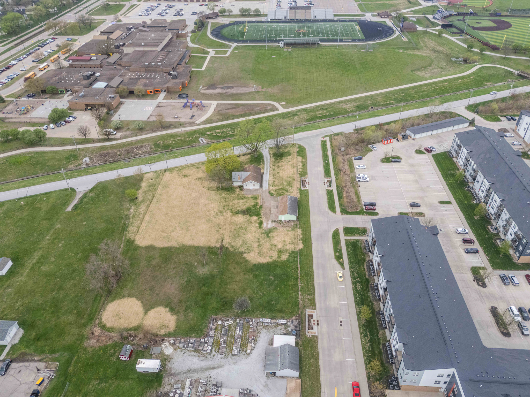 6305 Northwest 59th Court, Johnston, IA 50131