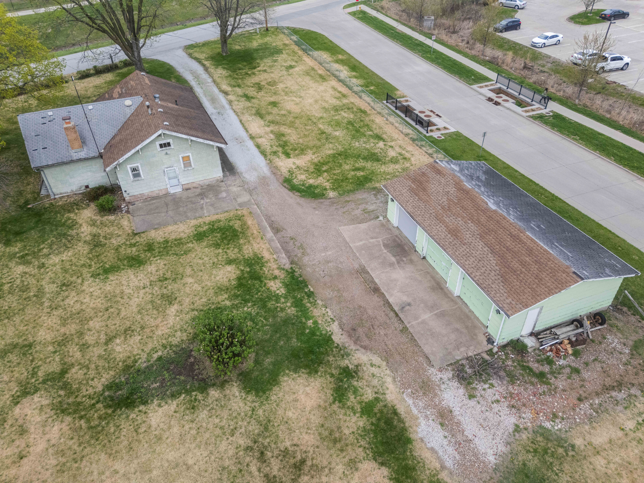 6305 Northwest 59th Court, Johnston, IA 50131