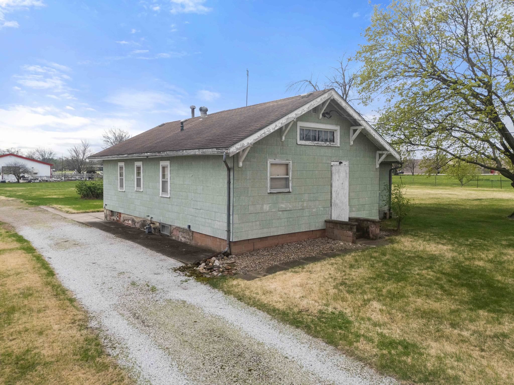 6305 Northwest 59th Court, Johnston, IA 50131