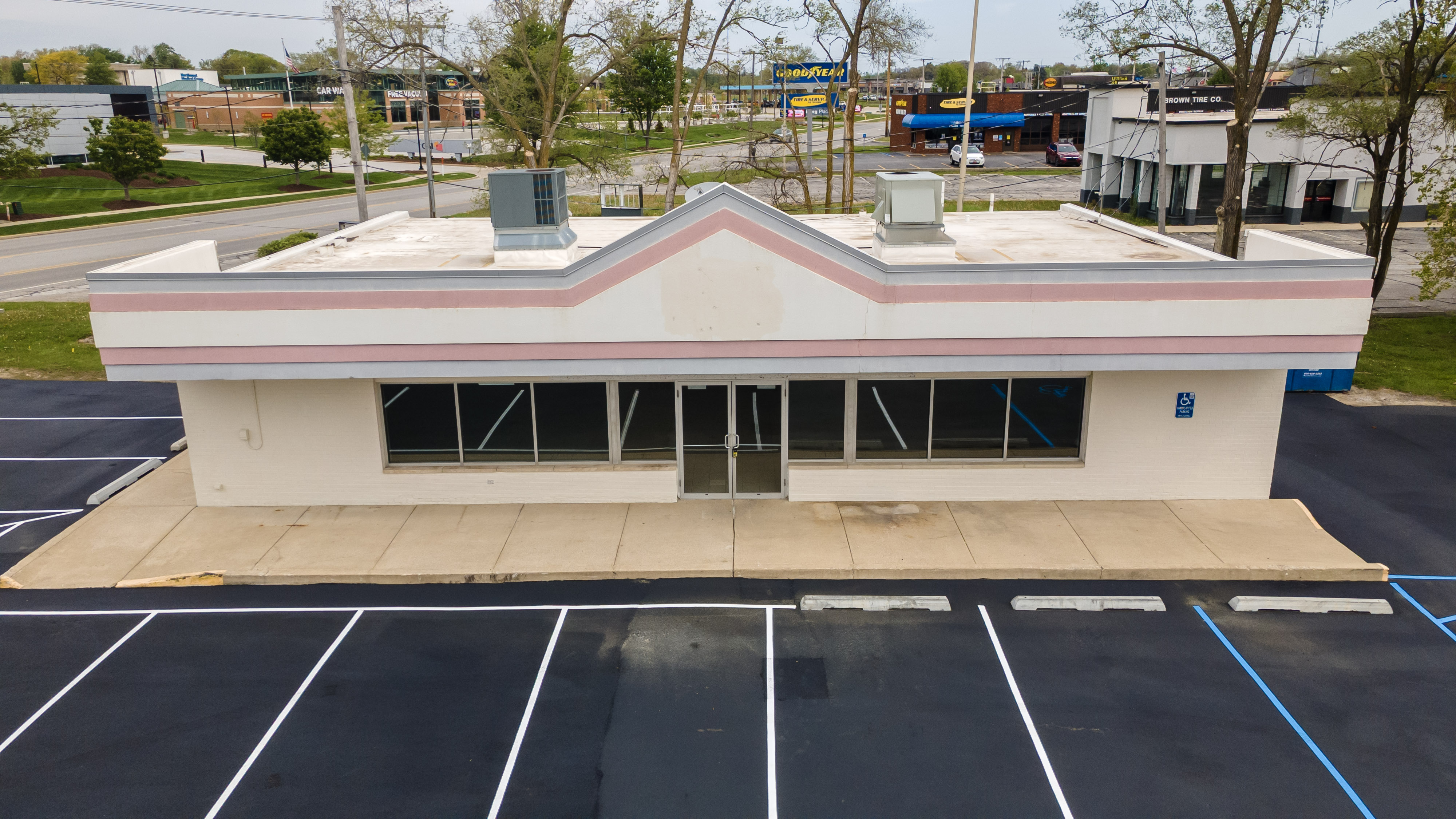 2306 Calumet Avenue, Valparaiso, IN 46383