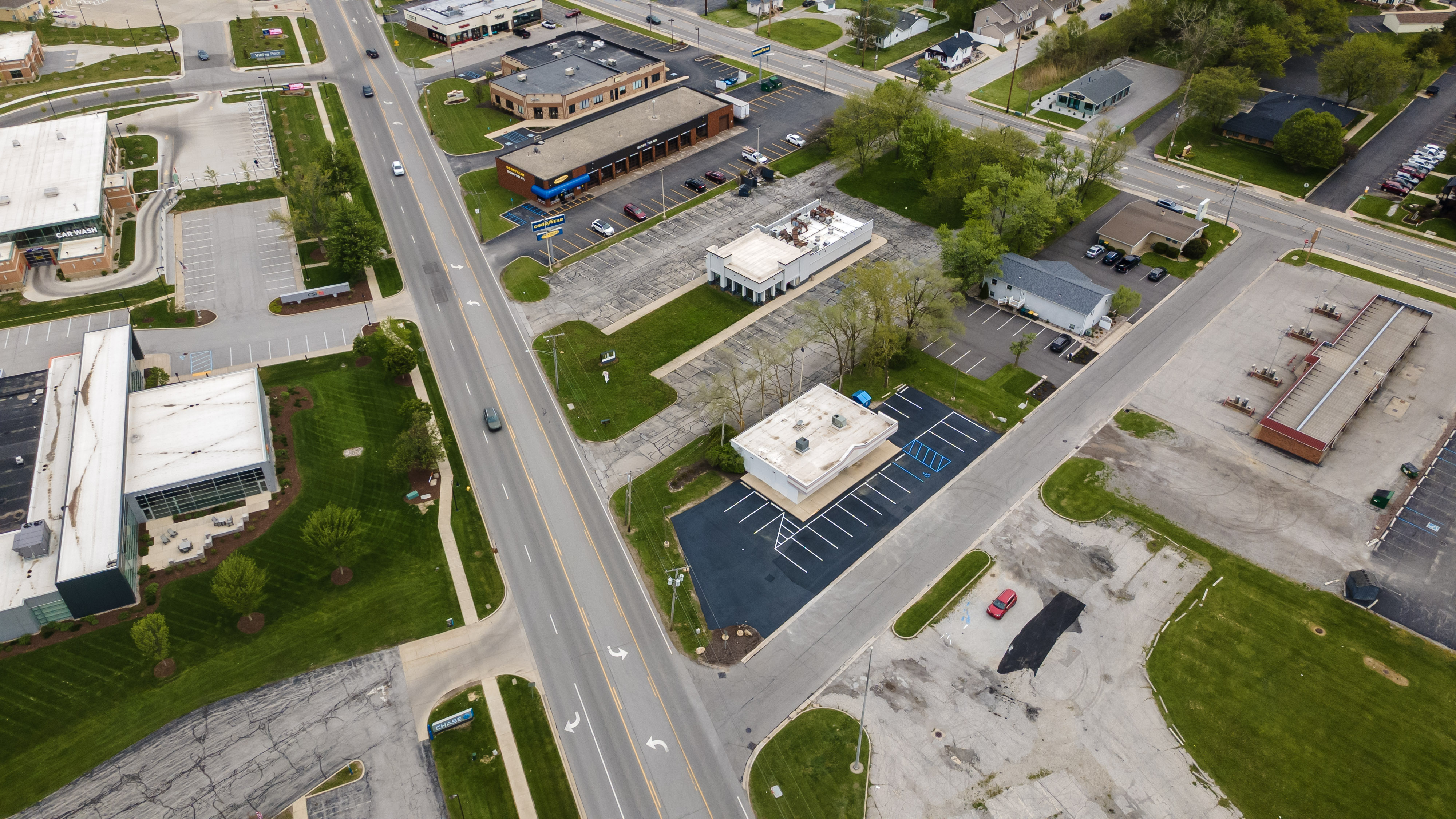 2306 Calumet Avenue, Valparaiso, IN 46383
