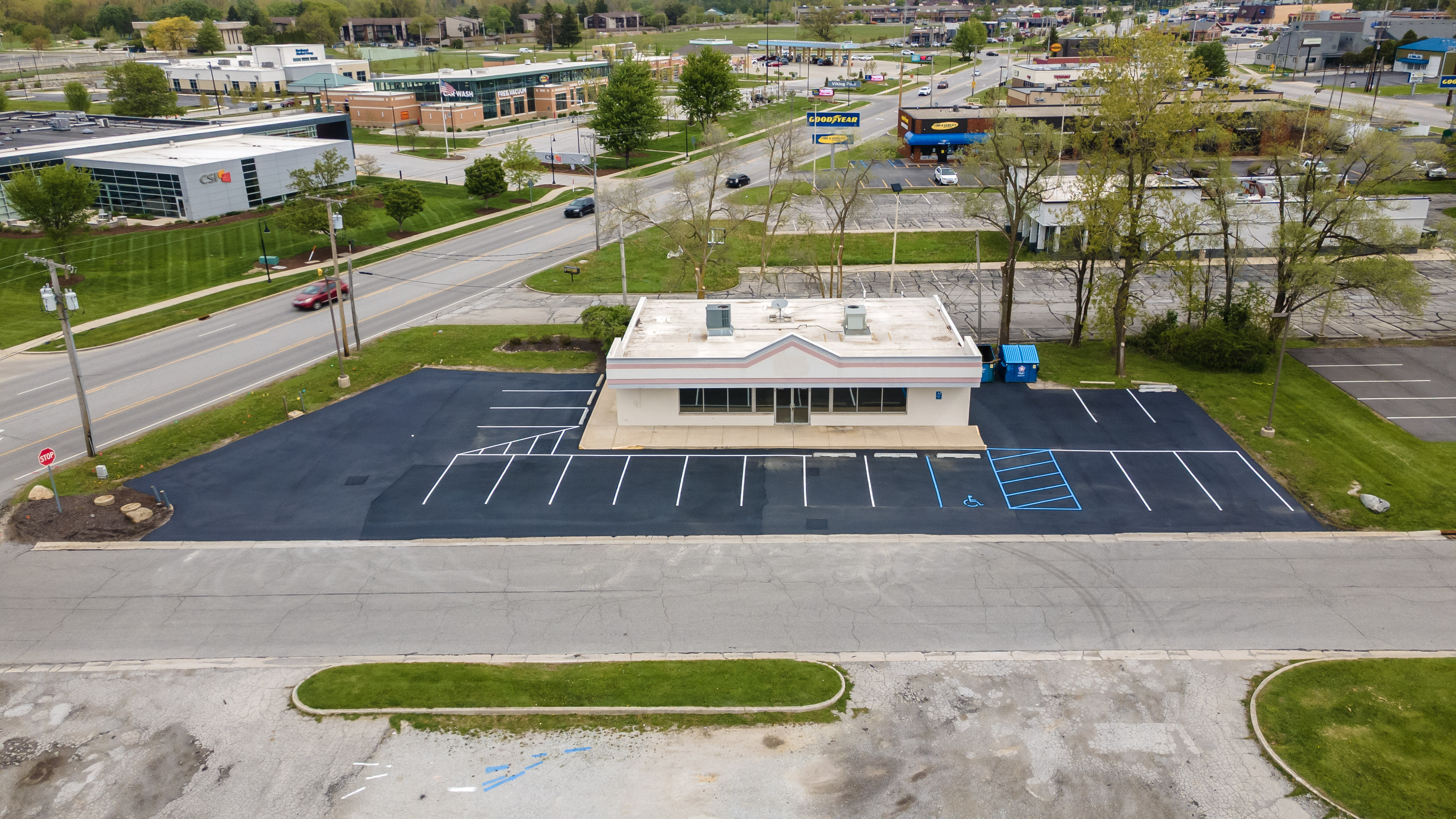 2306 Calumet Avenue, Valparaiso, IN 46383