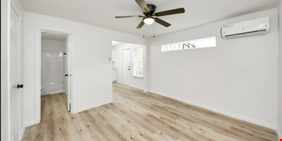 7301 Sherman St, Houston 77011 — Sale in Houston, TX, photo 3 of 8