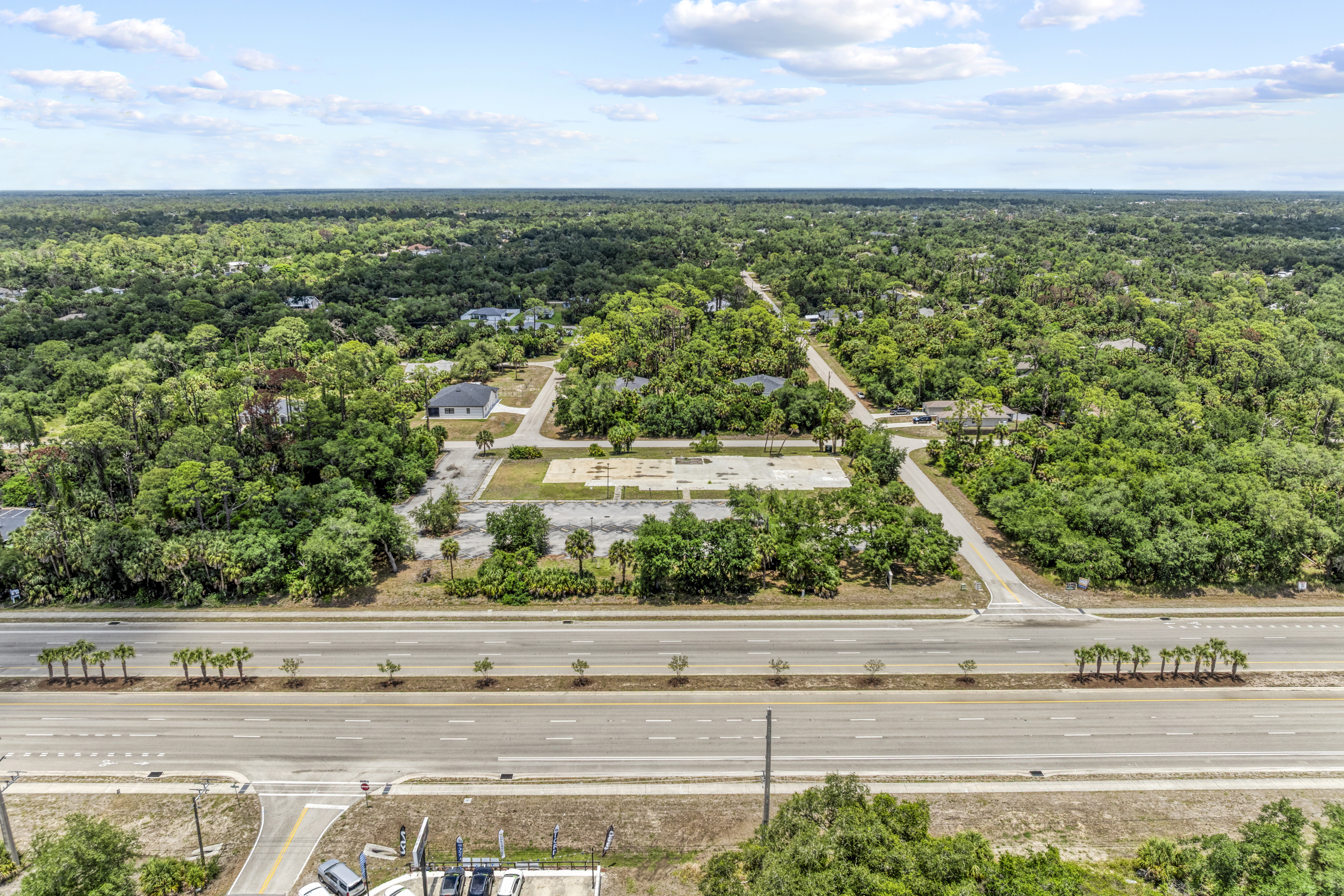 640 Tamiami Trail