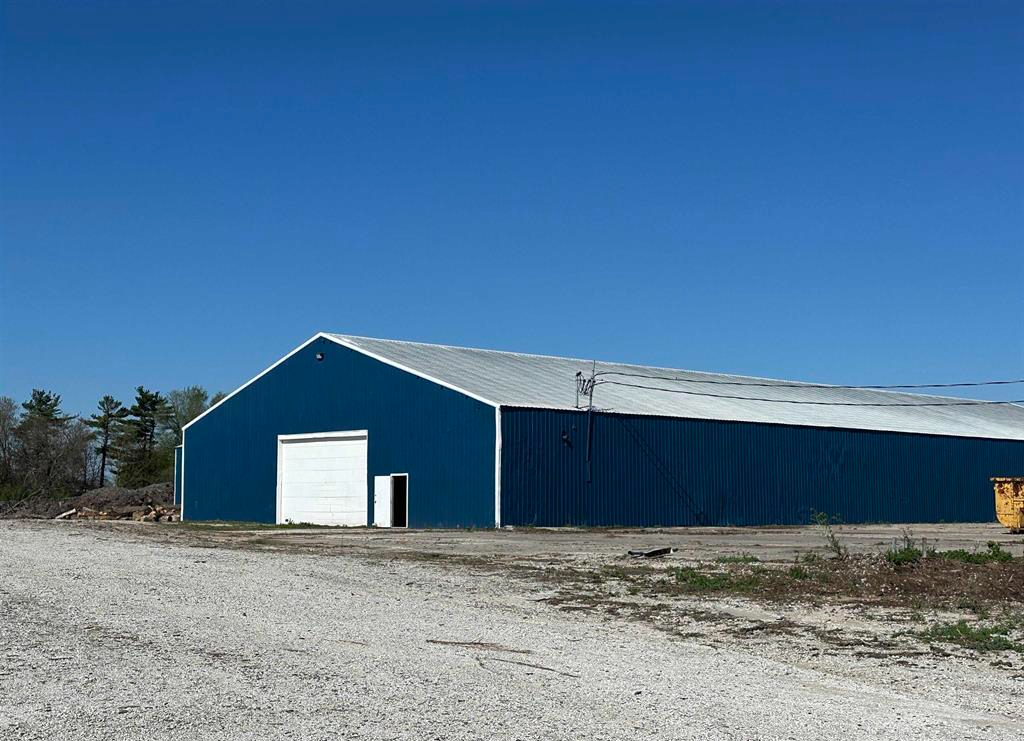 8727 Arenzville Road, Beardstown, IL 62618
