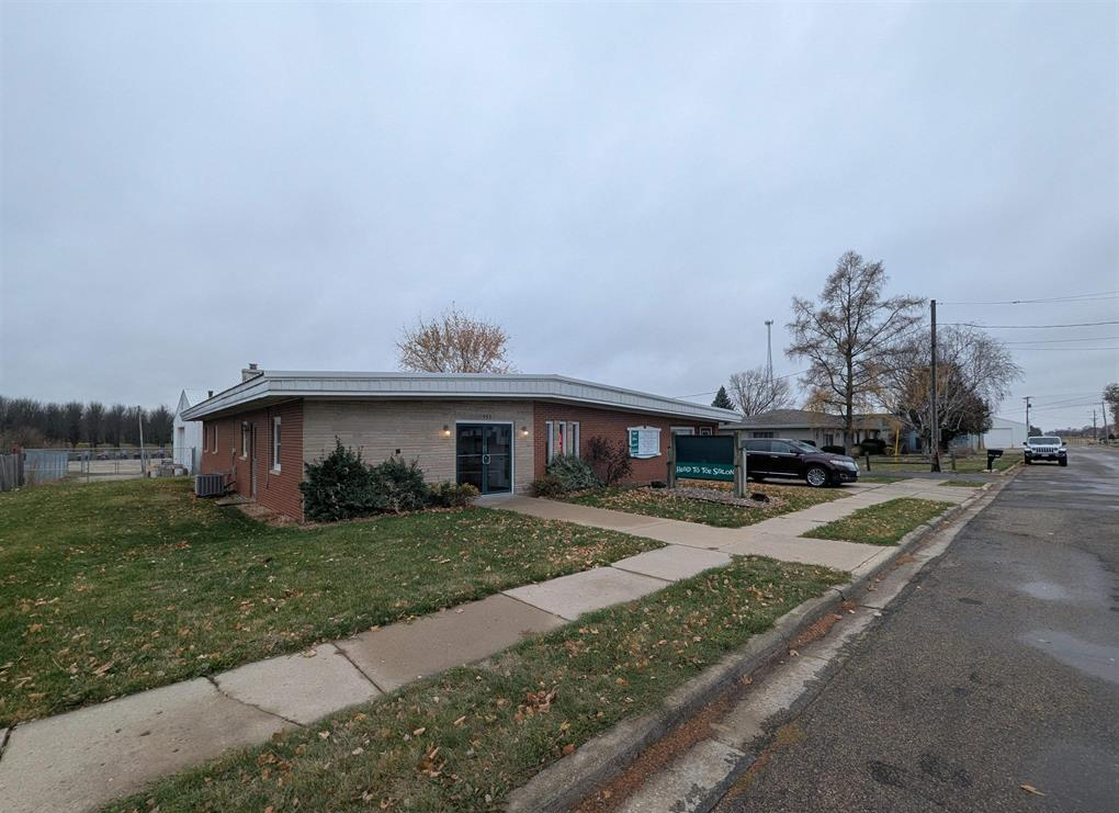 533 West Main Street, Princeville, IL 61559