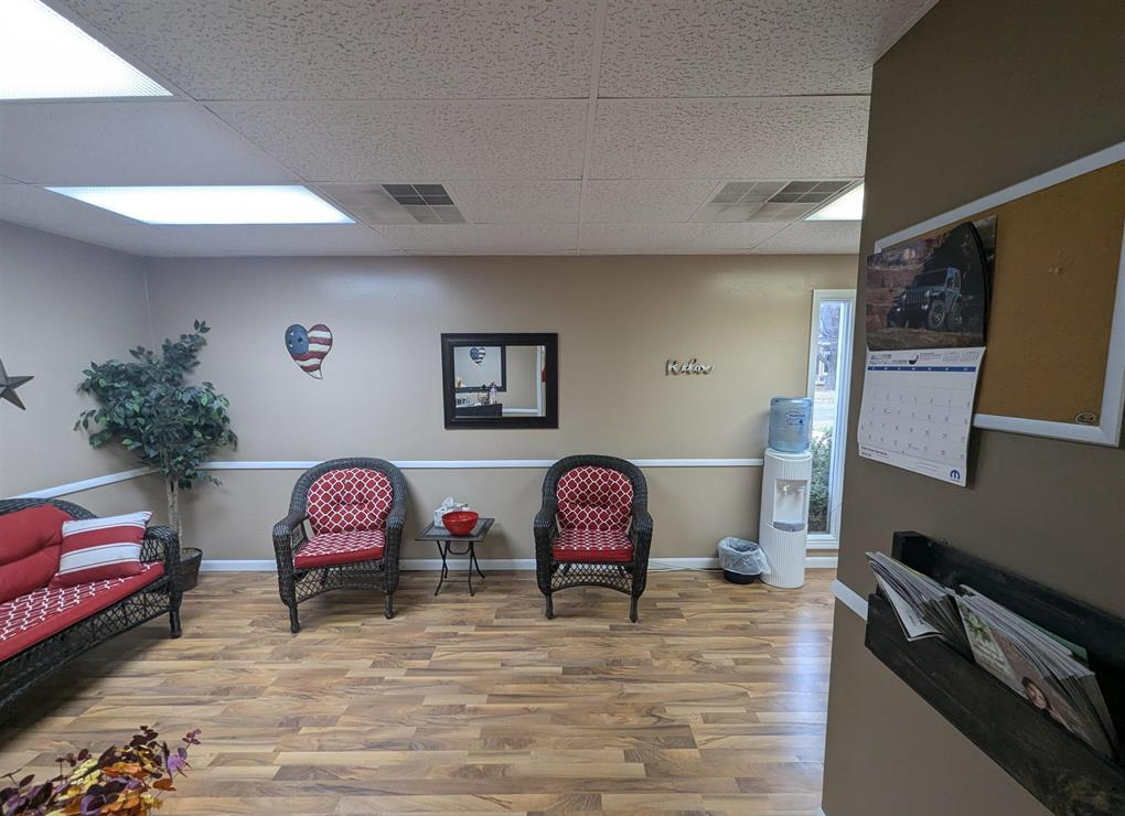 533 West Main Street, Princeville, IL 61559