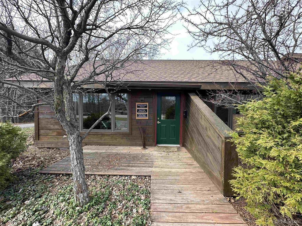 6044 U.S. 41, Harvey, MI 49855