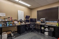 Aspen Glen Plaza photo 7