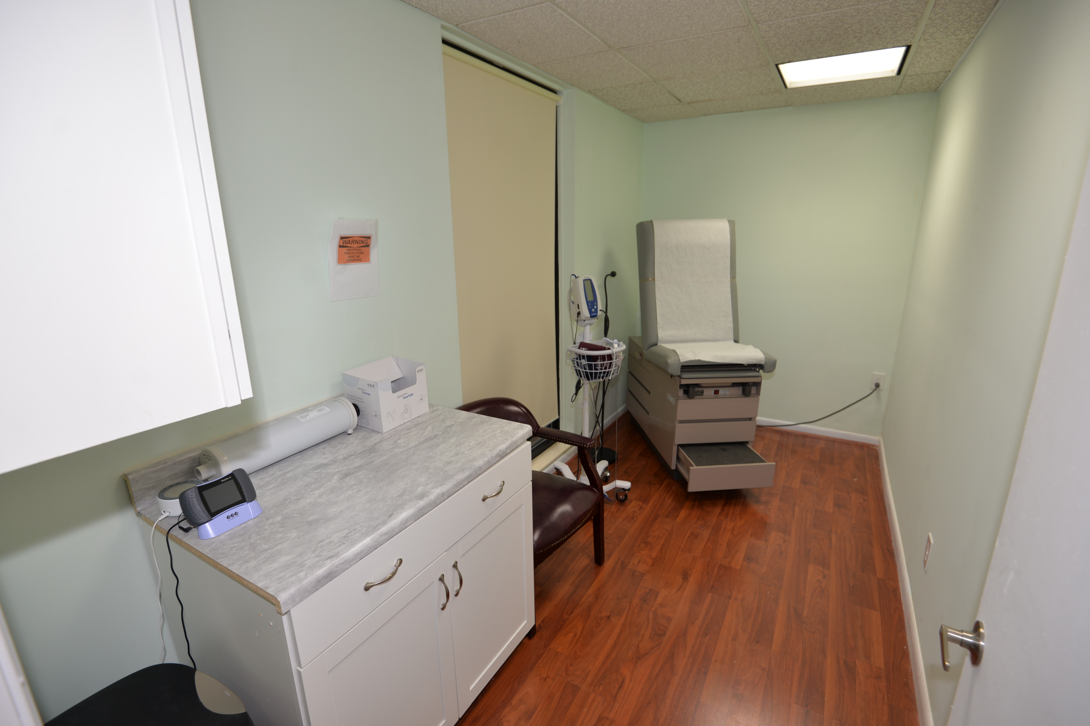 5511 Princess Anne Rd, Virginia Beach, VA 23462