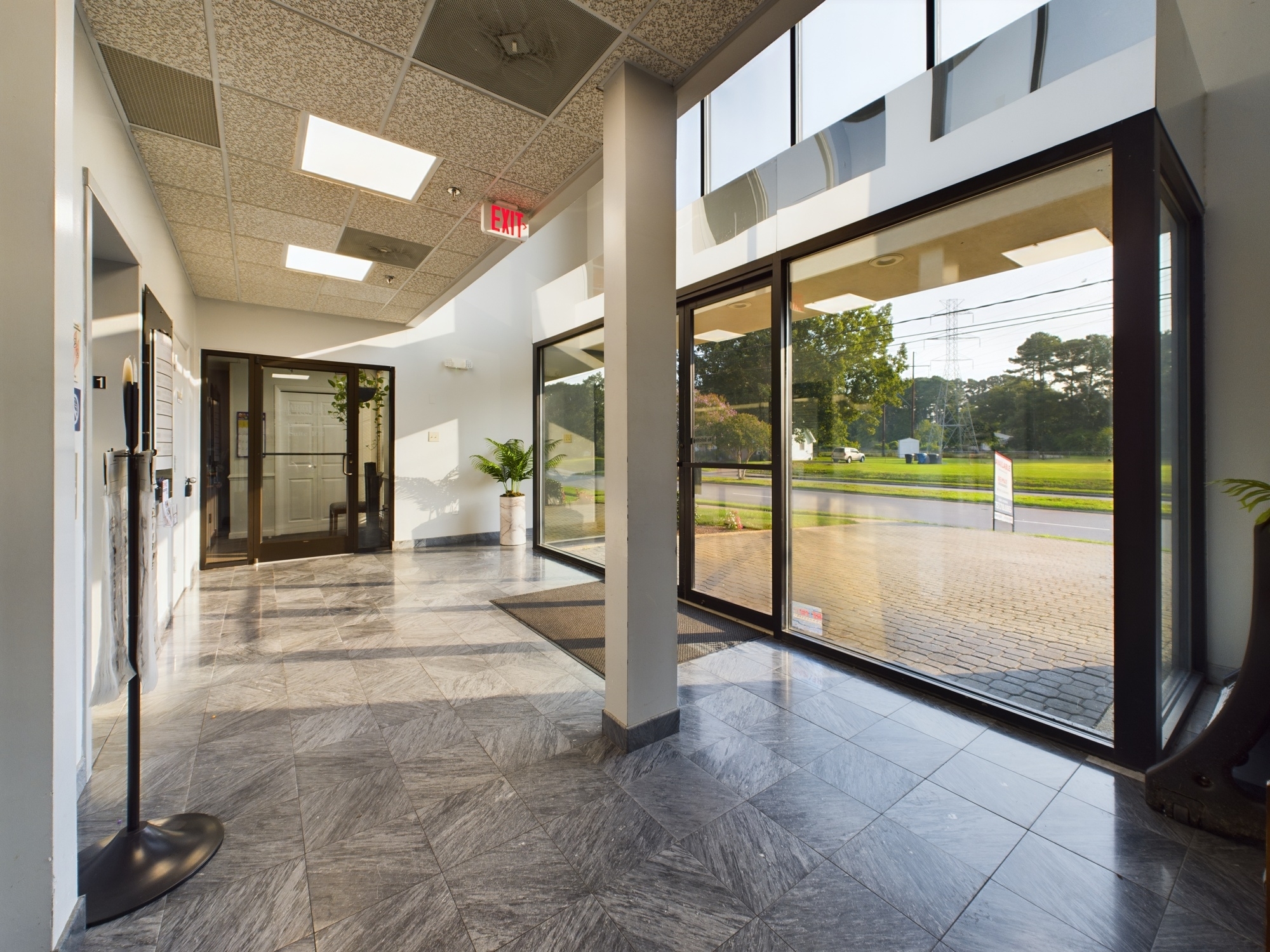 5511 Princess Anne Rd, Virginia Beach, VA 23462
