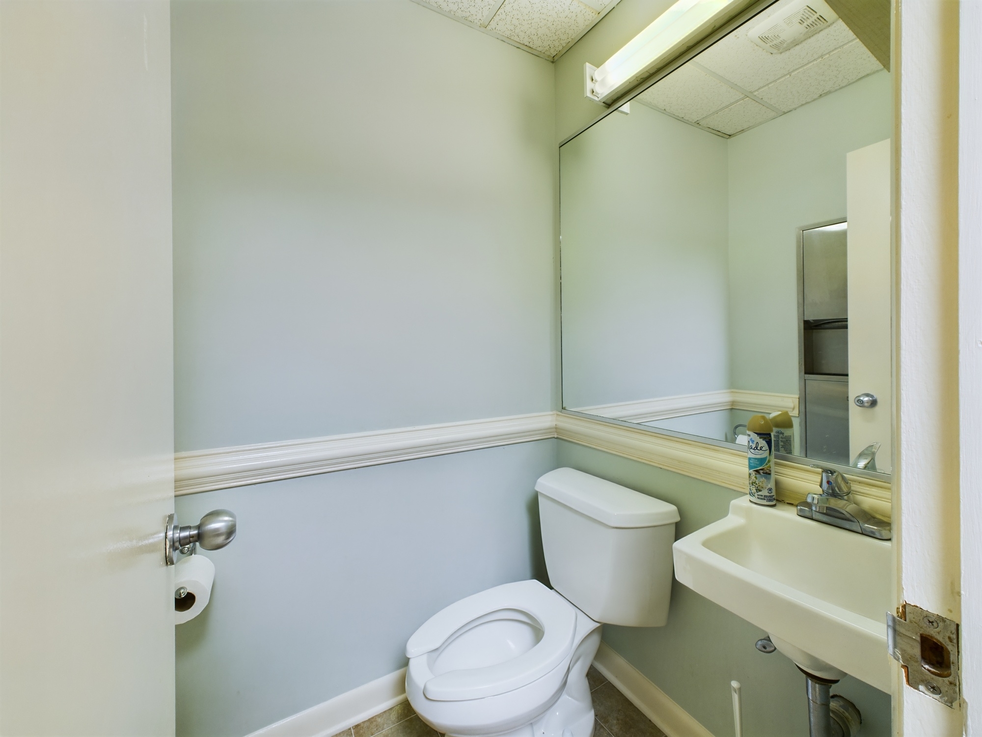 5511 Princess Anne Rd, Virginia Beach, VA 23462